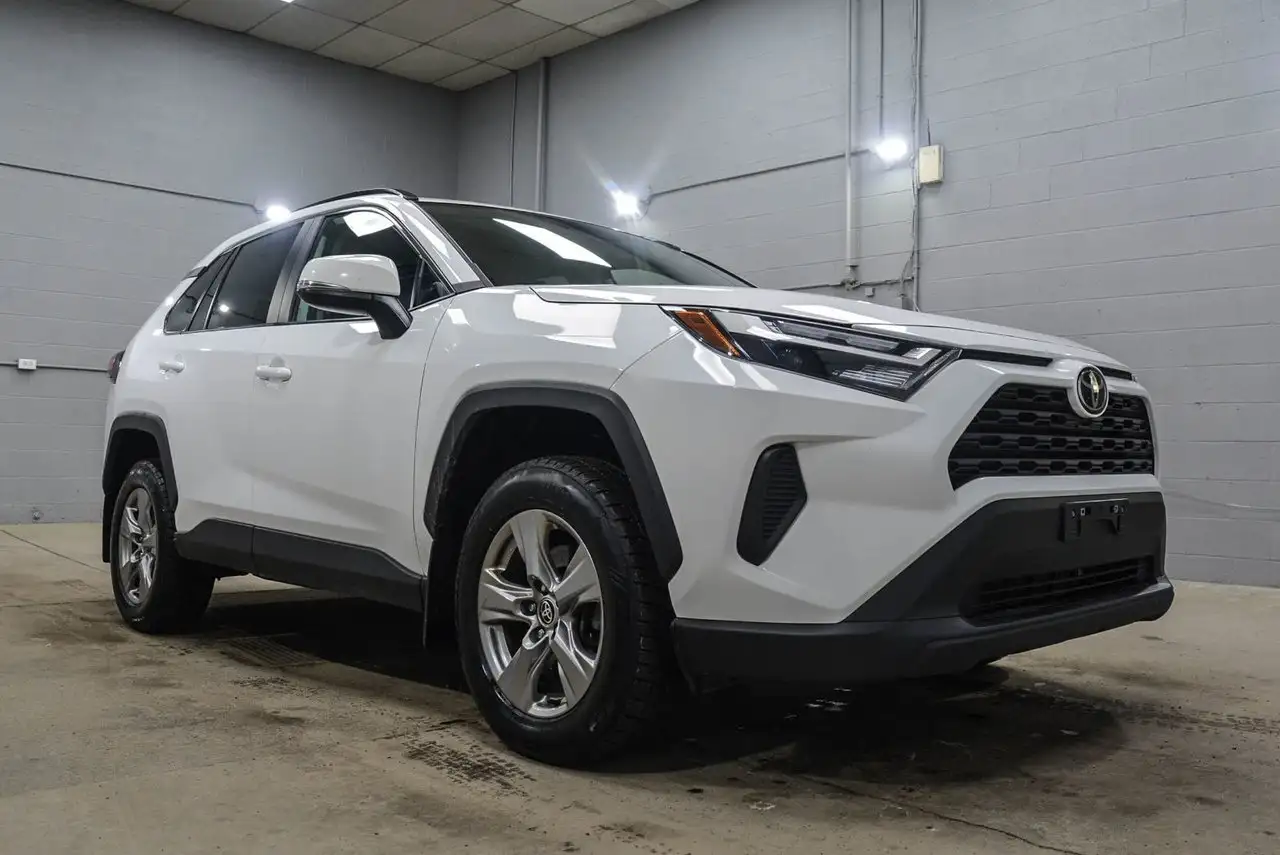 Toyota RAV 4 снимка Toyota RAV 4