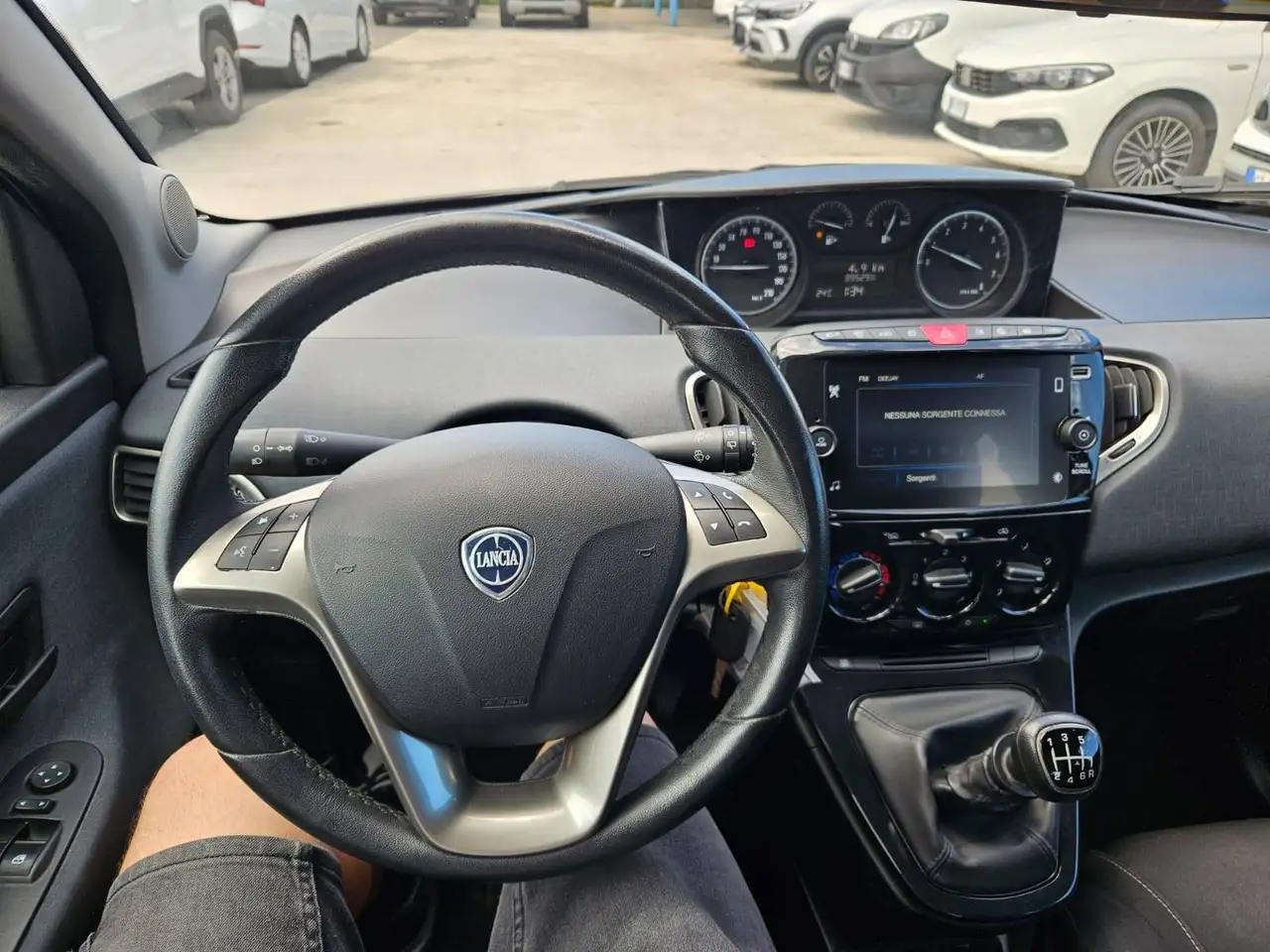 Lancia Ypsilon 2022 — фото 14