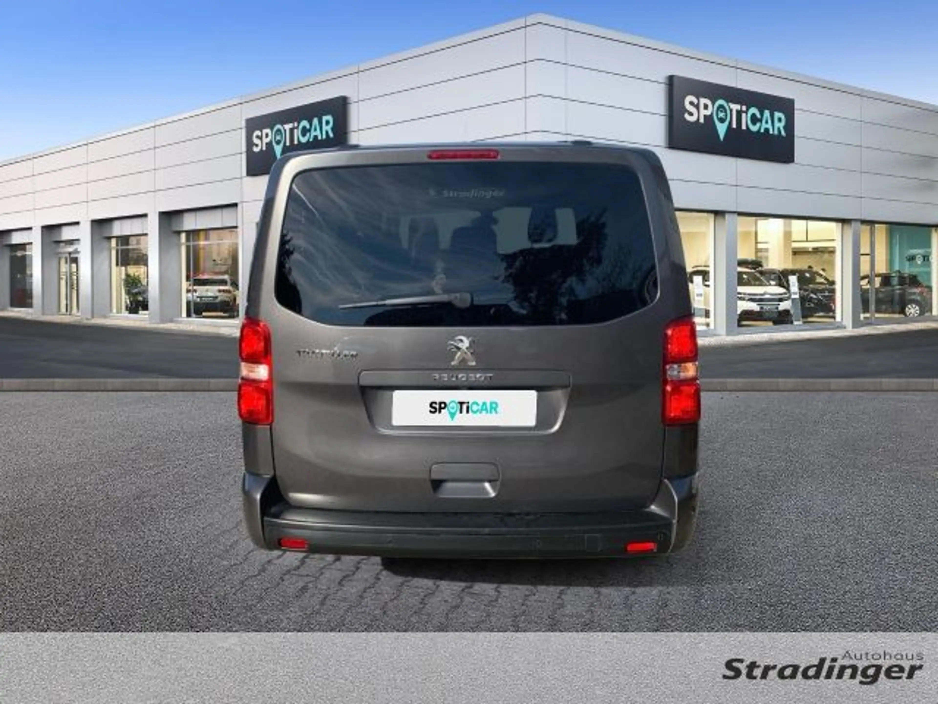 Peugeot Traveller L3 2.0 BlueHDi 180 EAT8 Business — photo 5