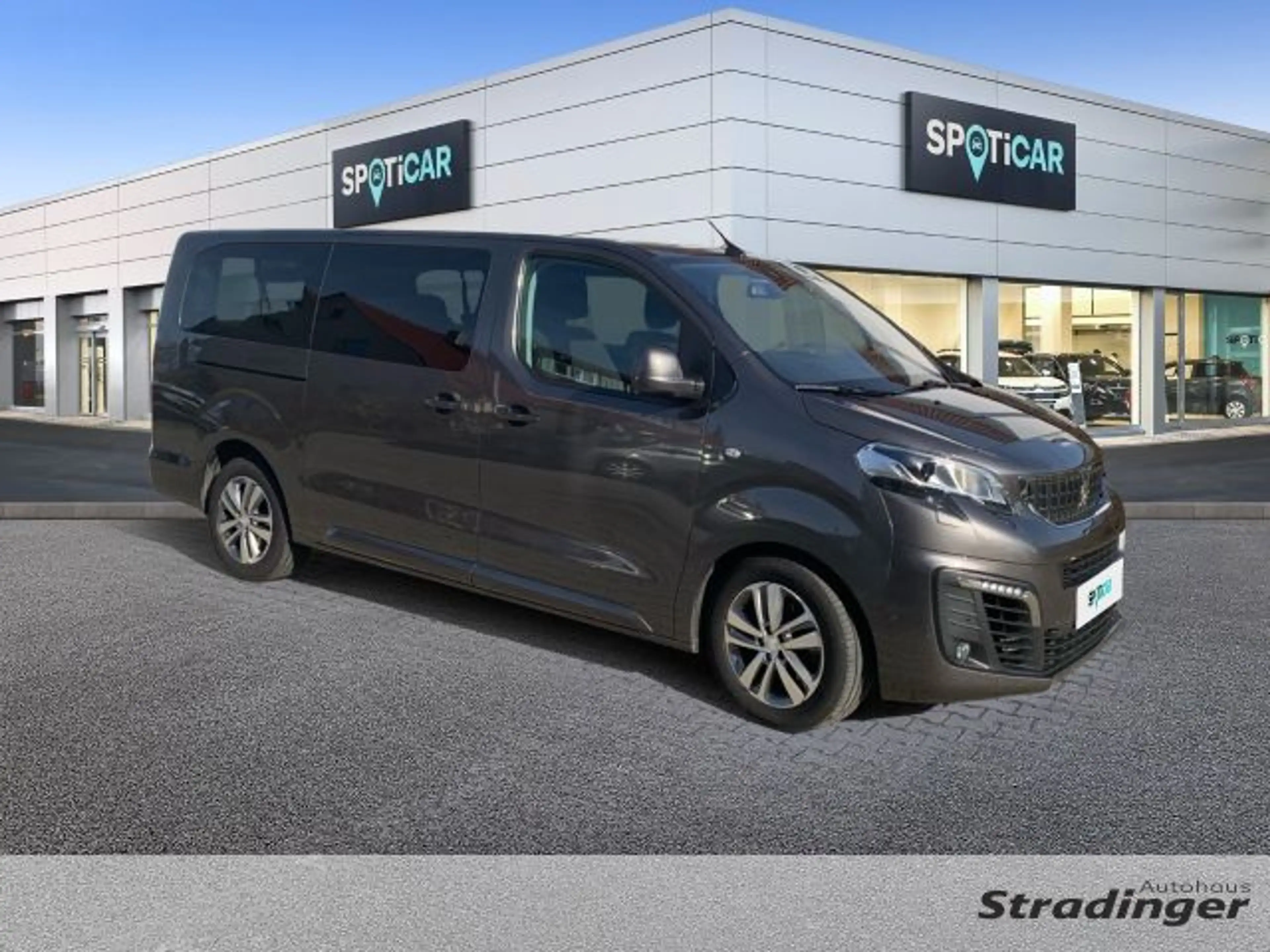 Peugeot Traveller L3 2.0 BlueHDi 180 EAT8 Business — photo 3