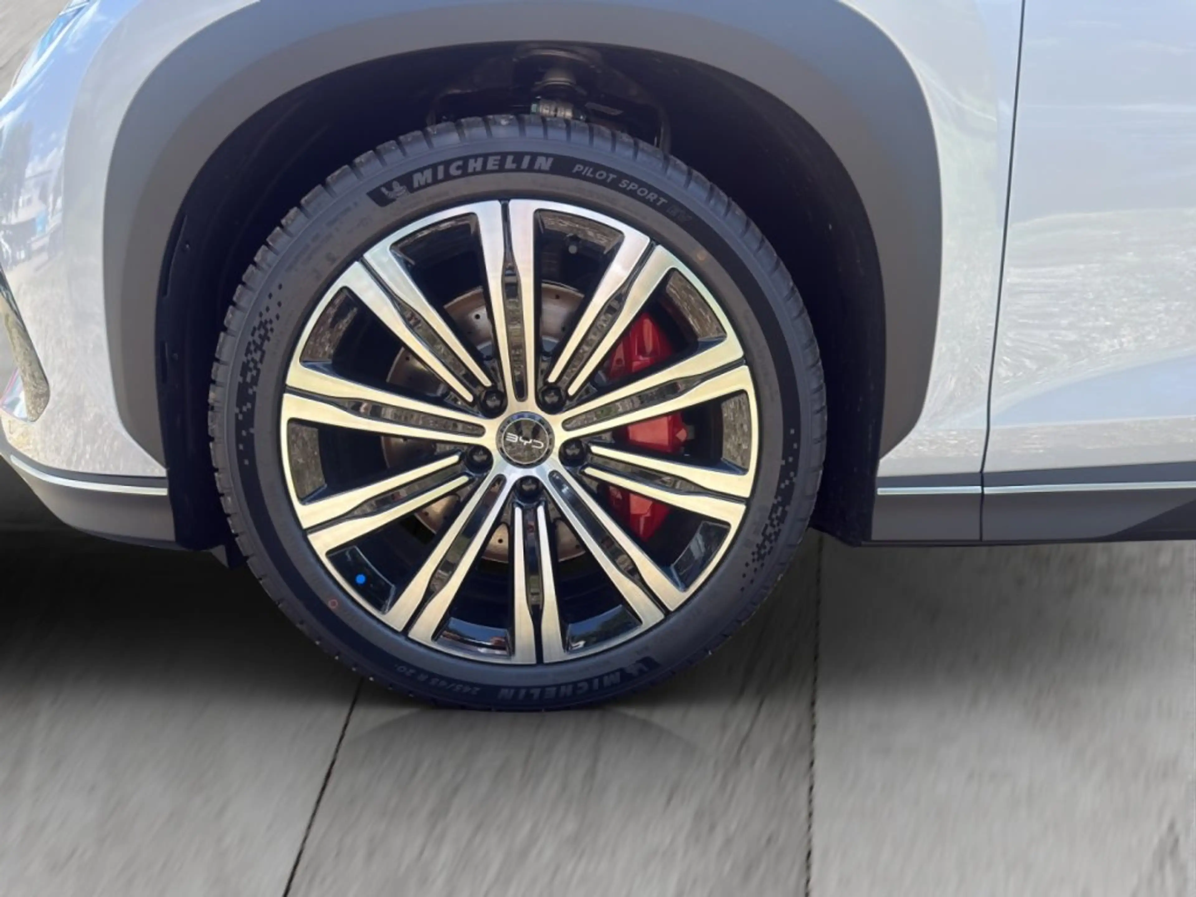 BYD Sealion 7 Excellence AWD — photo 6