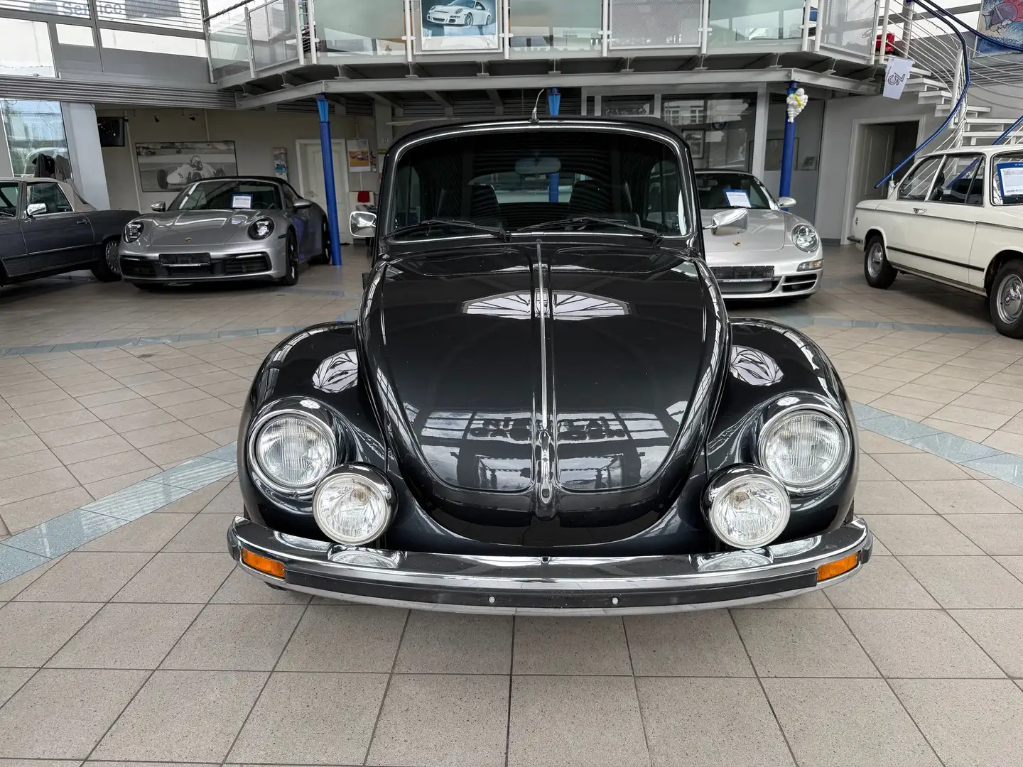 Volkswagen Käfer 1303 Cabrio  2.0 Liter  Typ 4 Чорний - 2