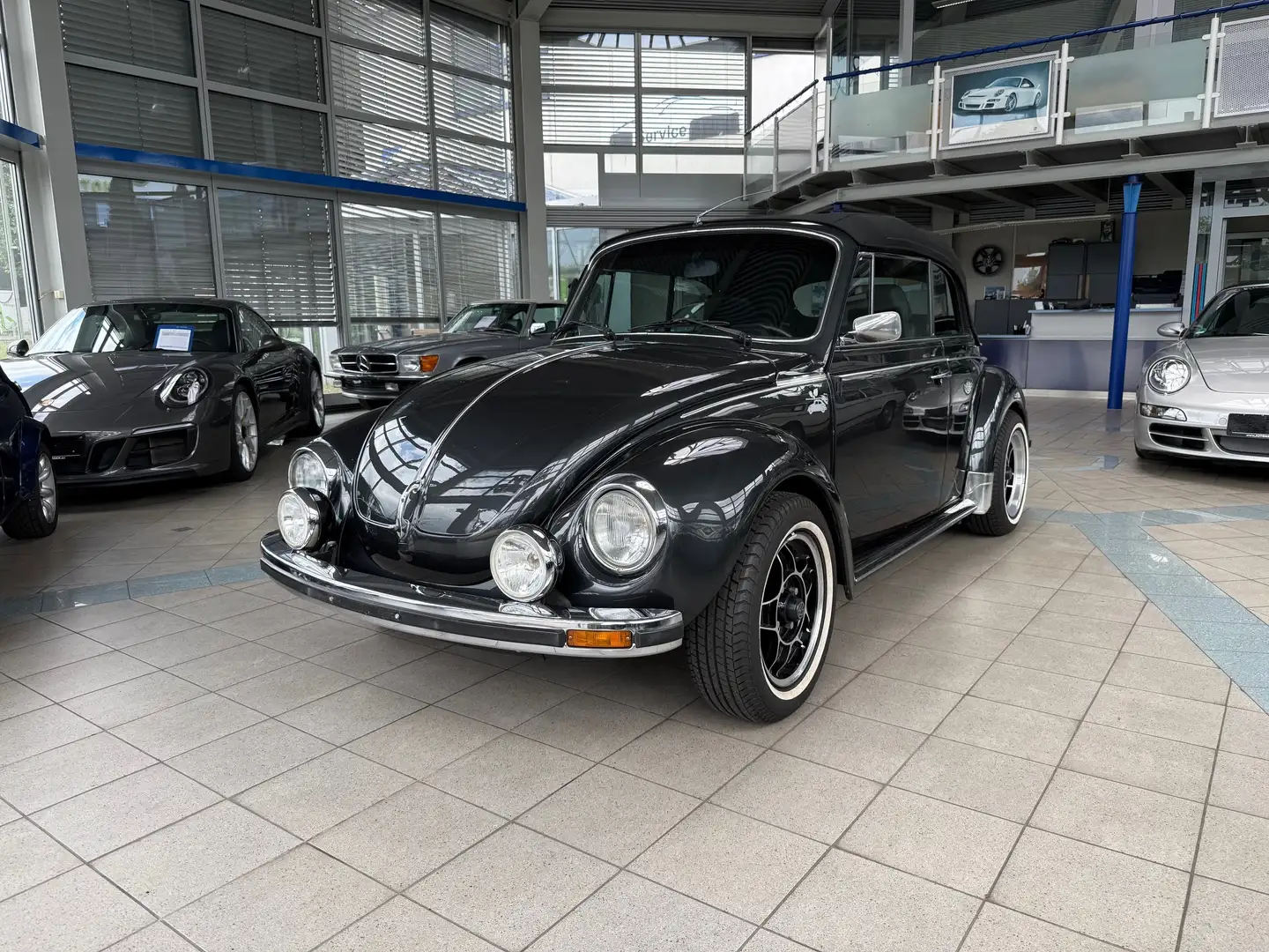 Volkswagen Käfer 1303 Cabrio  2.0 Liter  Typ 4 Чорний - 1