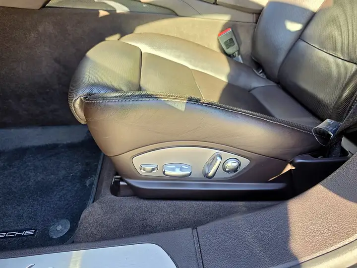 Porsche Panamera Turbo 2010, foto 18