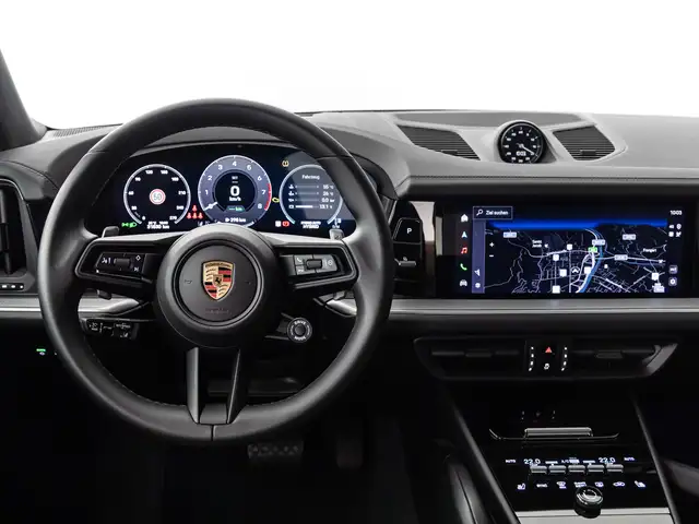 Porsche Cayenne view 8