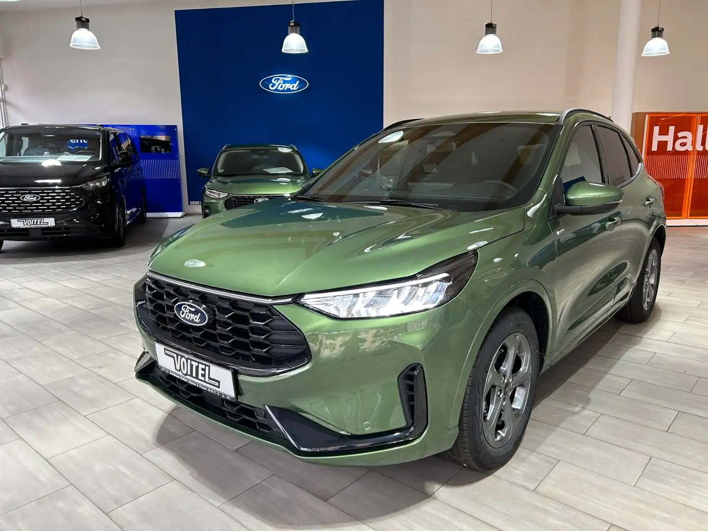 Ford Kuga ST-Line 1,5T 185 PS Automatik 5 J. Gar.! Groen - 1