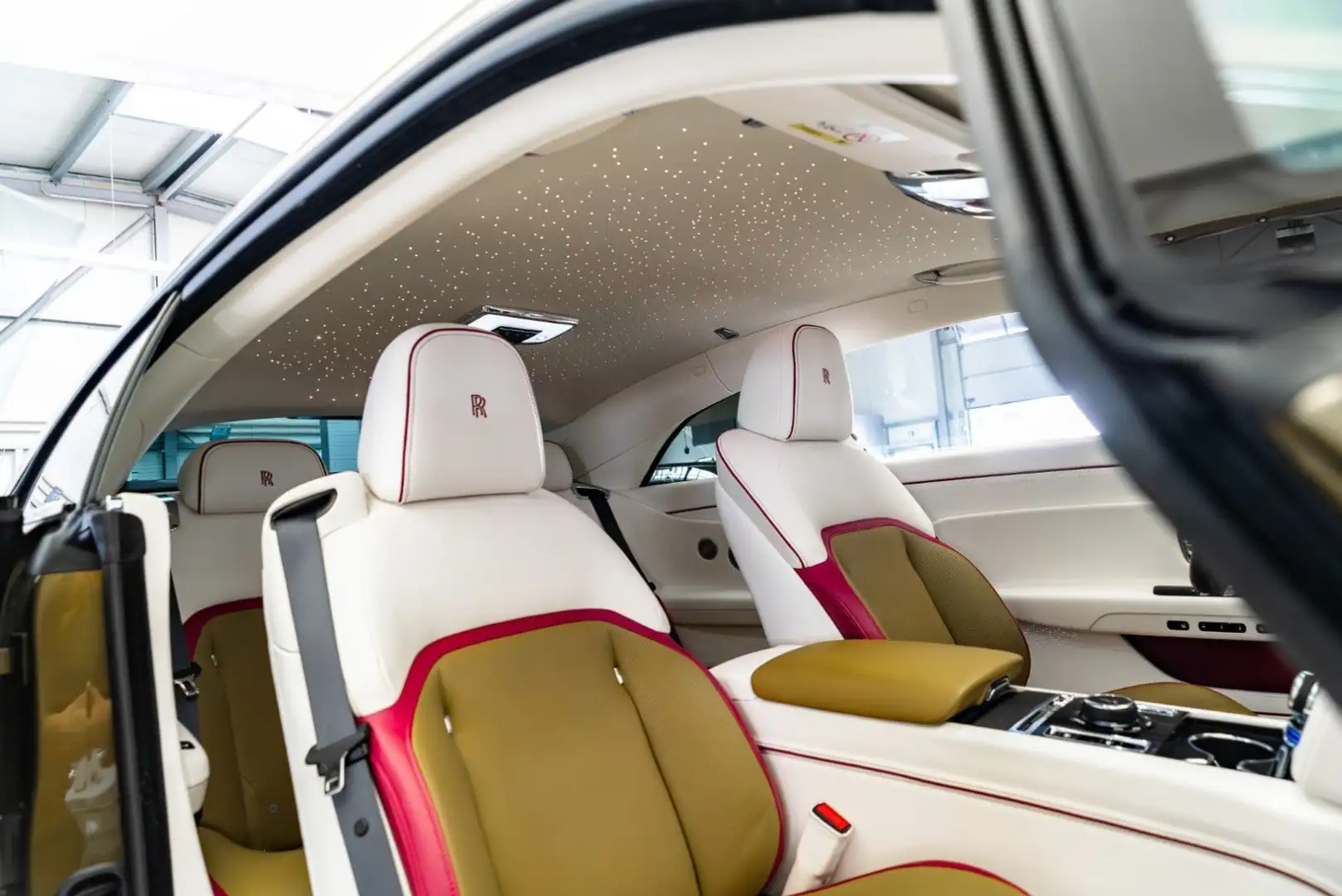 Rolls-Royce Spectre / Shooting Star / DuoTone / Bespoke Schwarz - 2