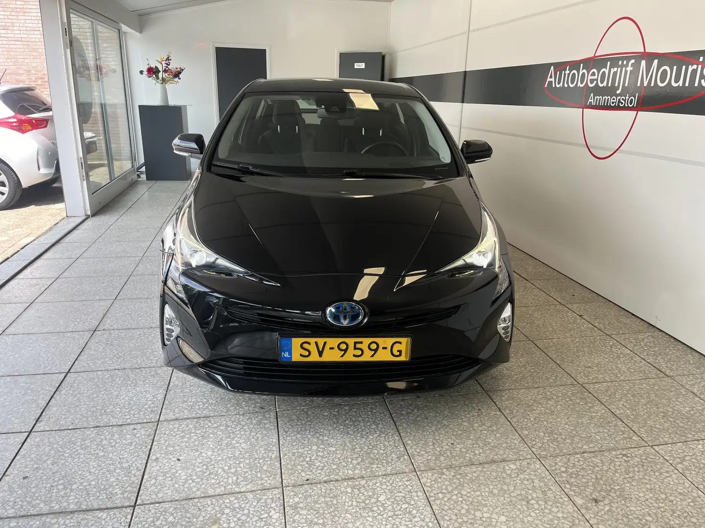 Toyota Prius 1.8 Dynamic Noir - 2