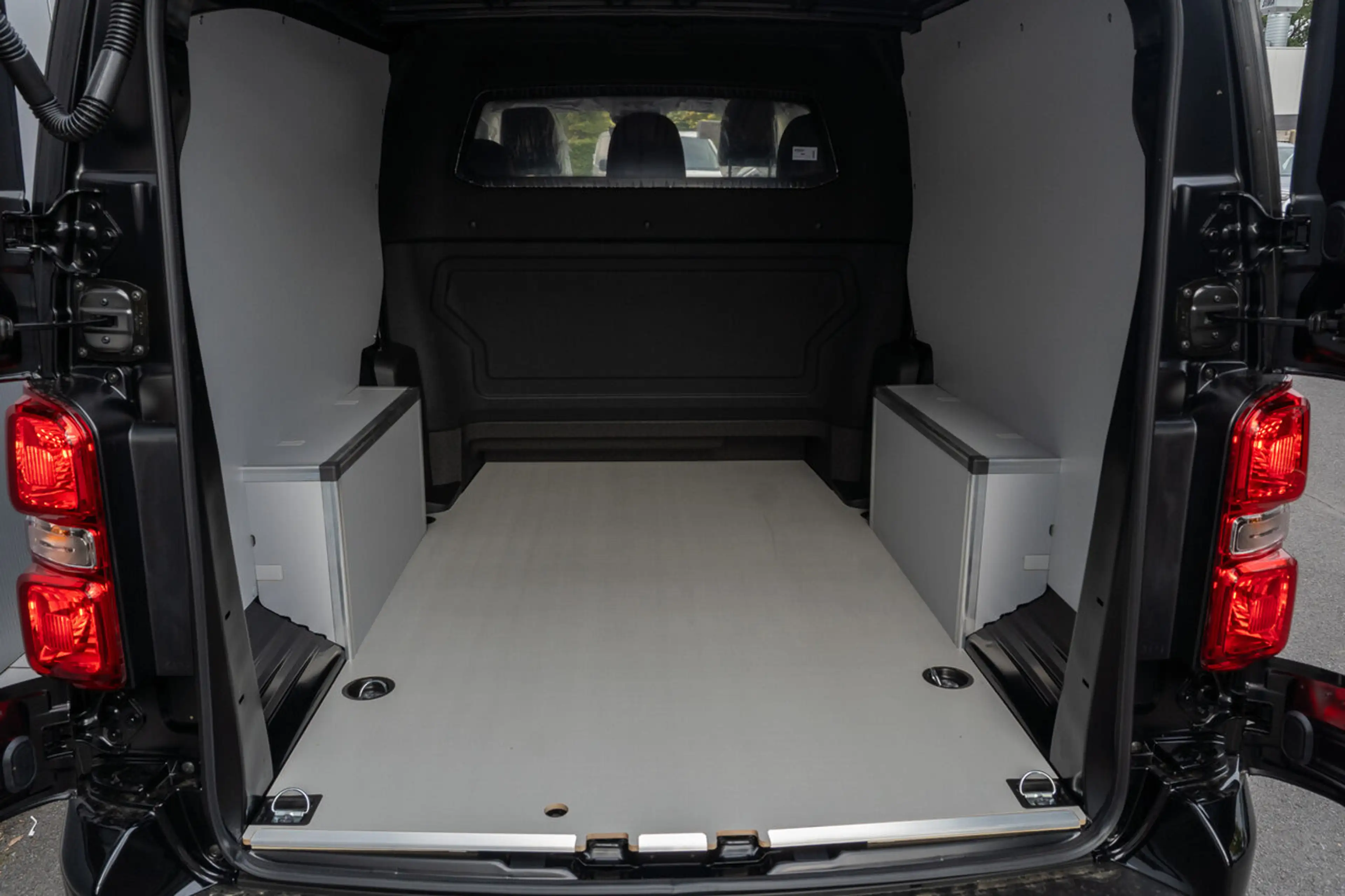 Peugeot Expert Dubbele Cabine XL 180PK Automaat *DEMO* Leder -... — photo 10