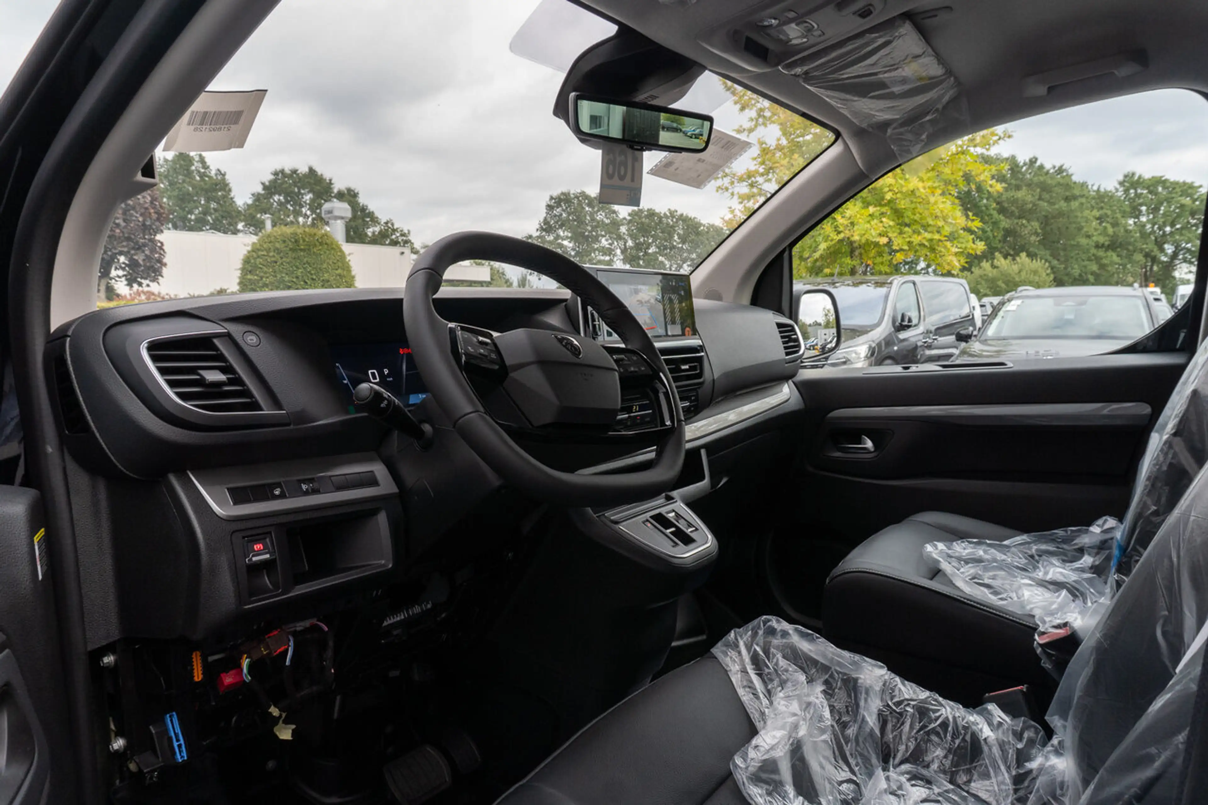Peugeot Expert Dubbele Cabine XL 180PK Automaat *DEMO* Leder -... — photo 12