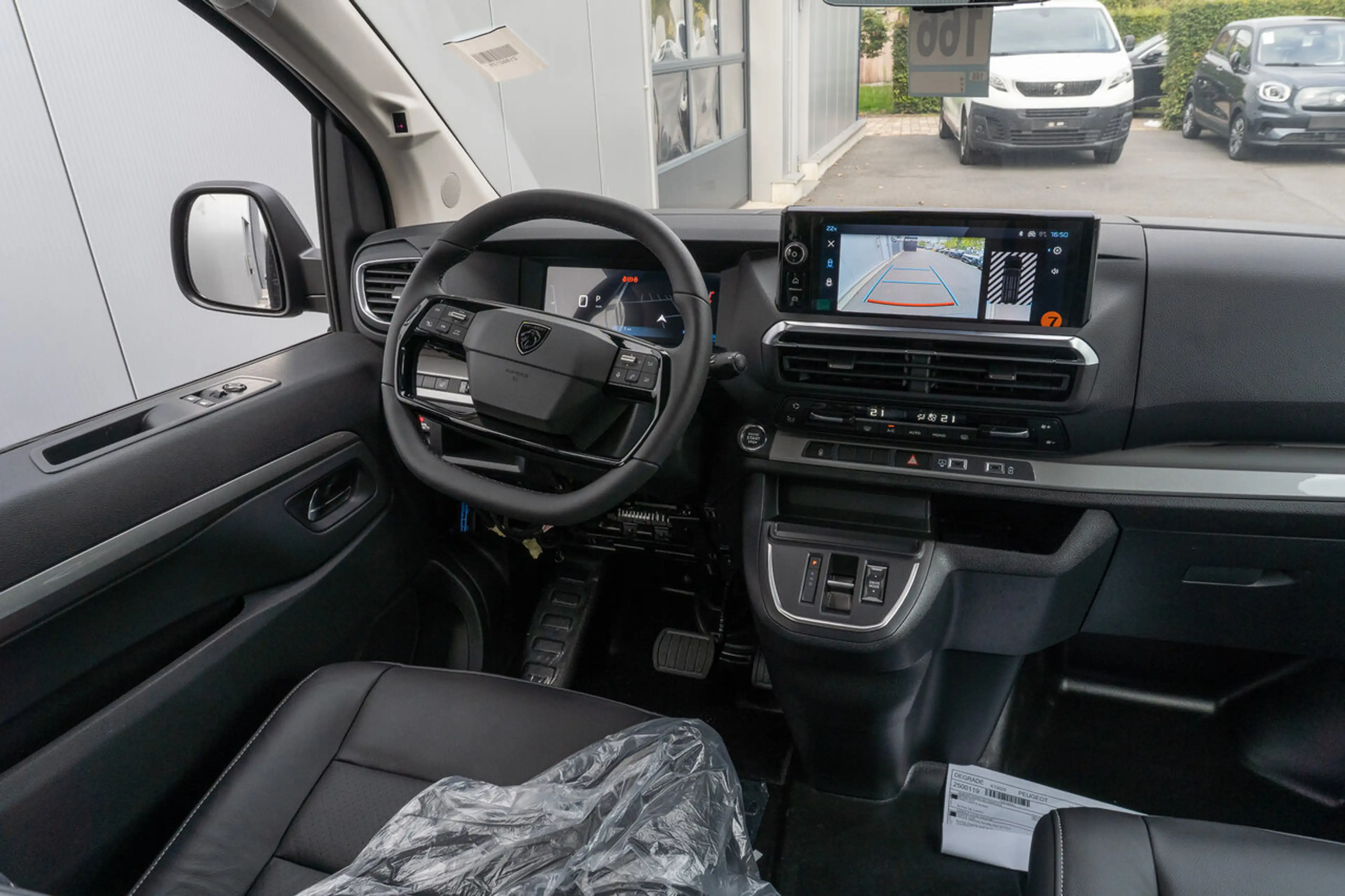 Peugeot Expert Dubbele Cabine XL 180PK Automaat *DEMO* Leder -... — photo 13