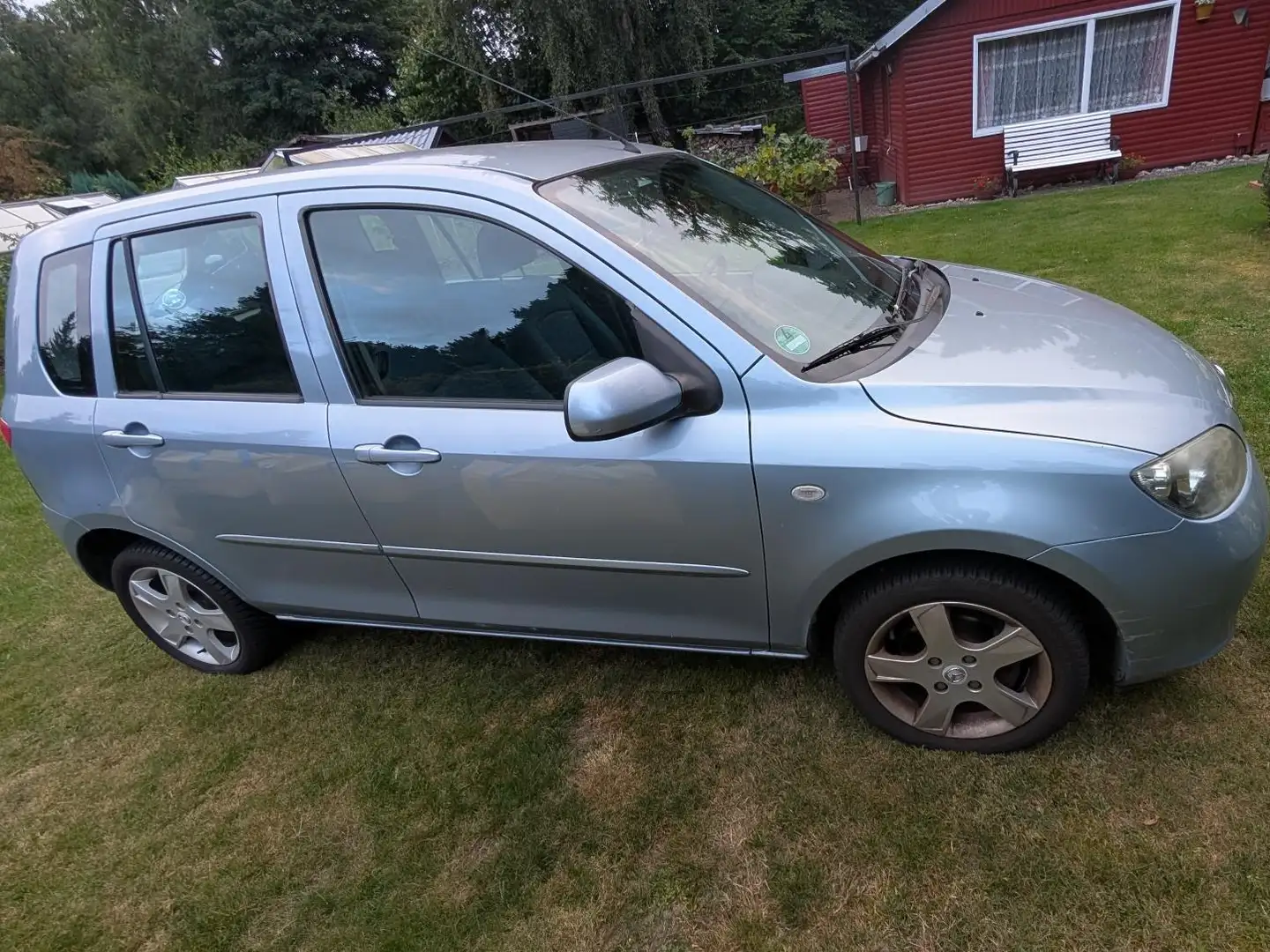 Mazda 2 2 1.4l Aut. Exclusive Blau - 1