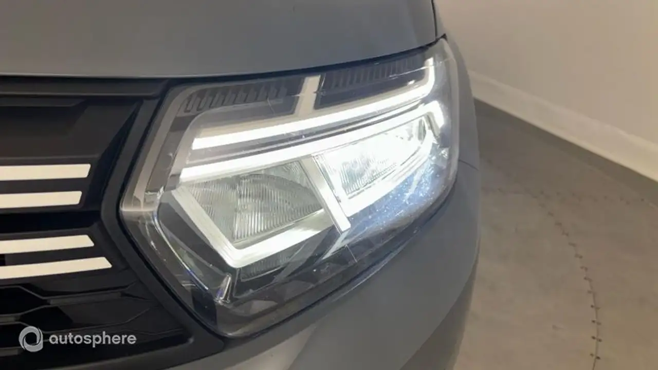 Dacia Duster — photo 17