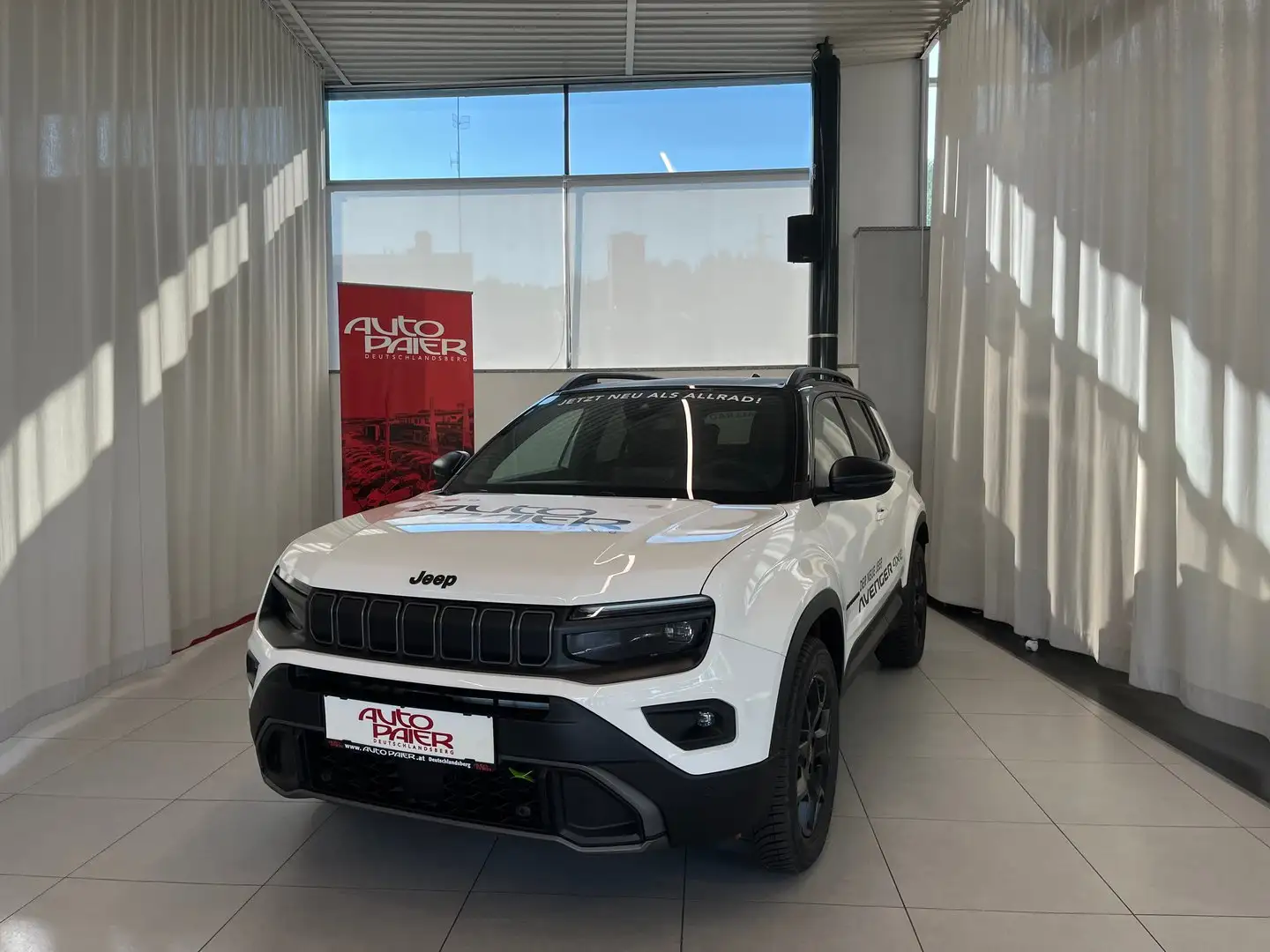 Jeep Avenger Overland Mild-Hybrid 4xe Weiß - 2