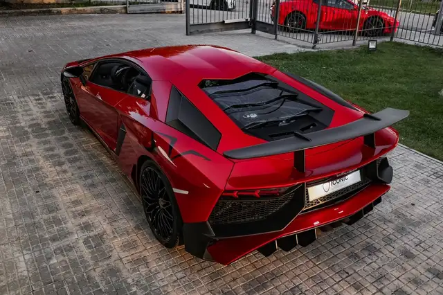 Lamborghini Aventador view 13