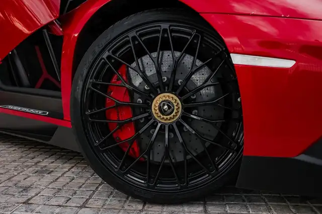 Lamborghini Aventador view 2