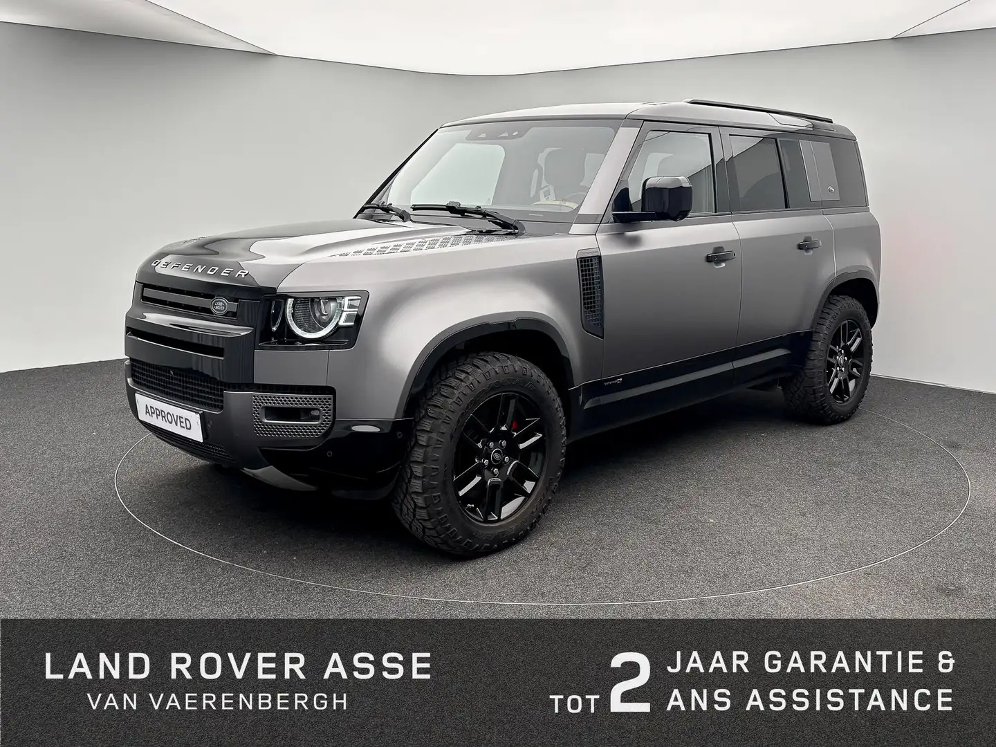 Land Rover Defender 110 P400 X AWD LV Šedá - 1