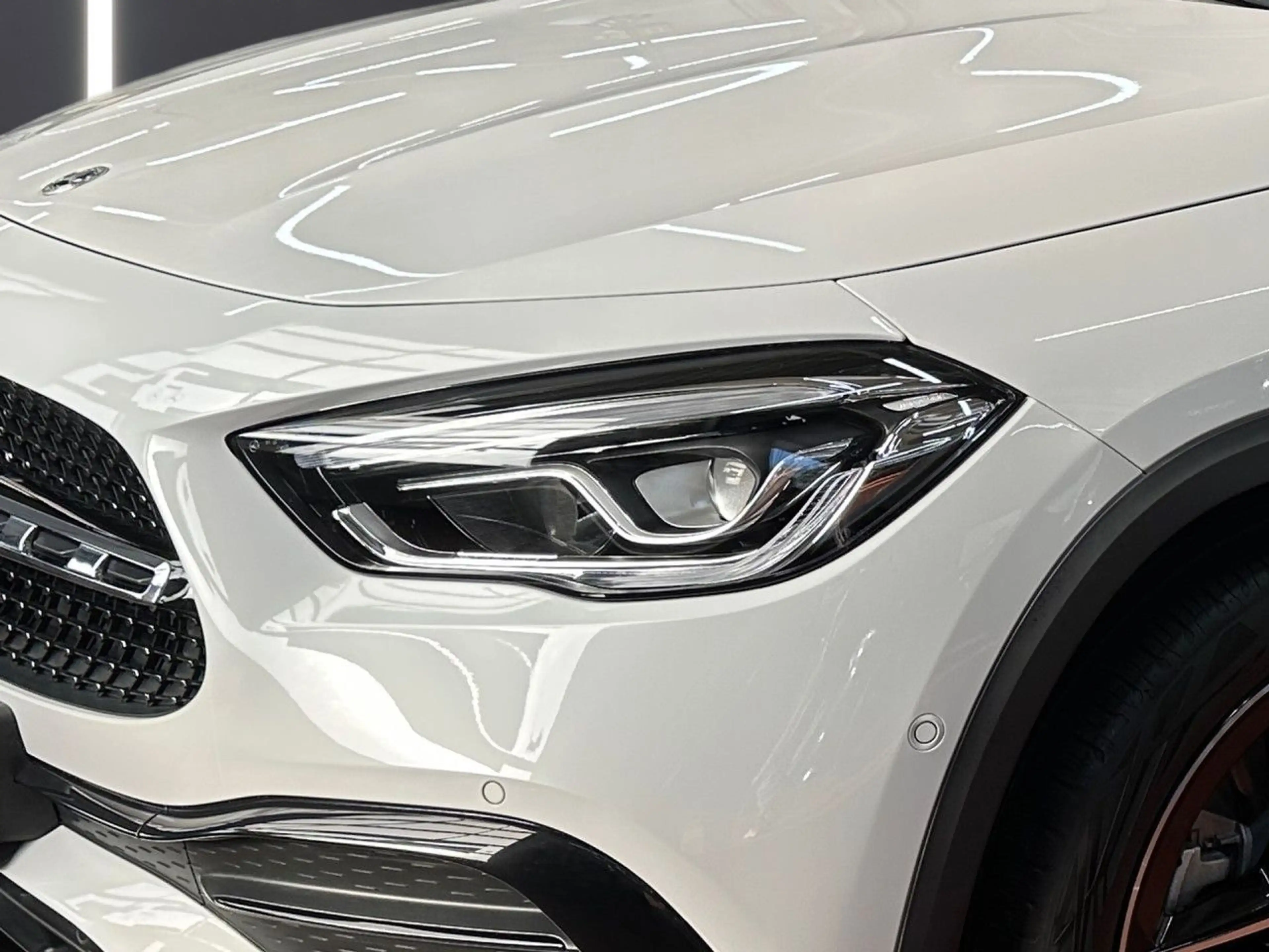 Mercedes-Benz GLA 250 e AMG Distr+ LED Night Keyl-GO Kamera PTS — photo 7