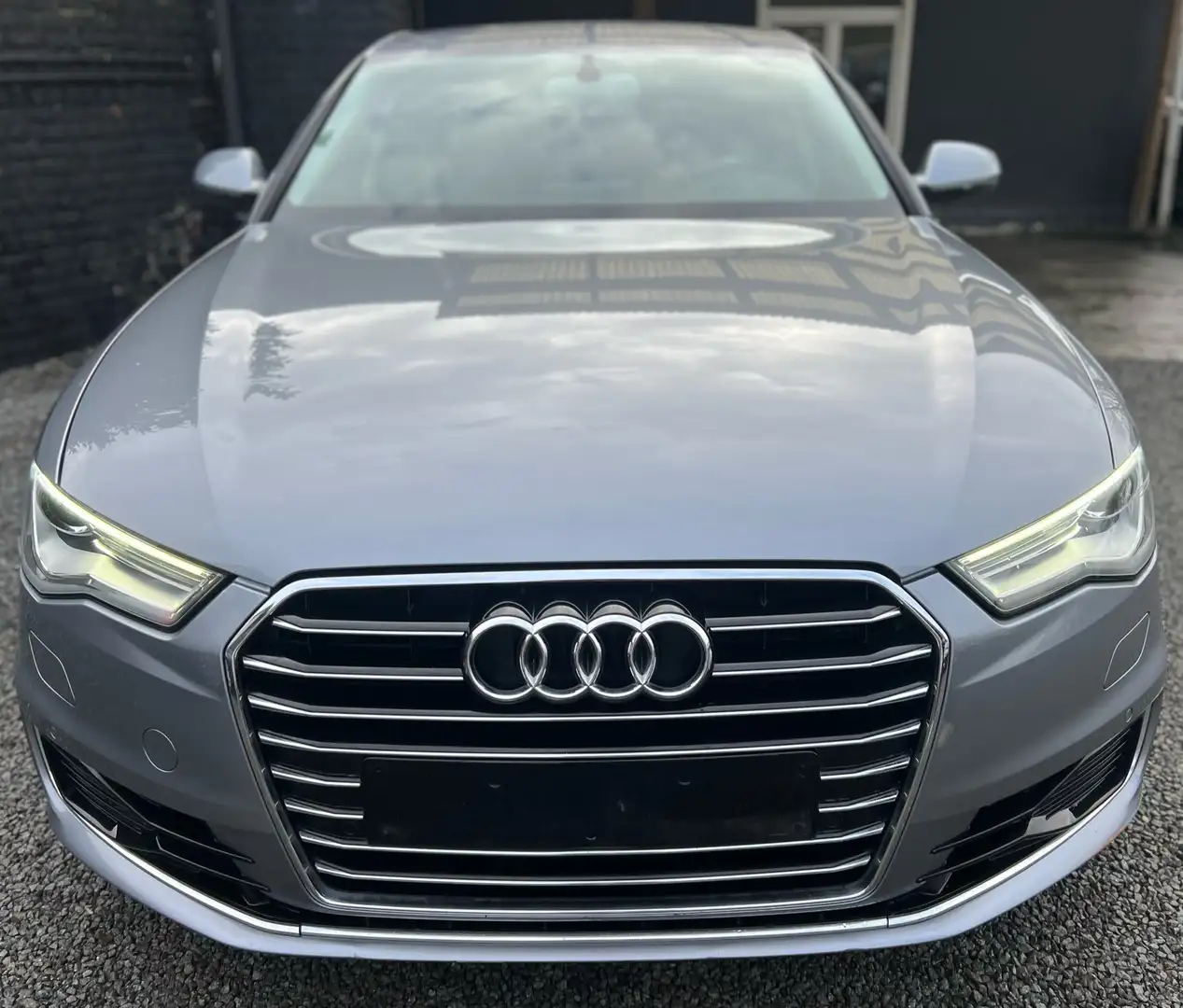 Audi A6 2.0 TDi ultra + EURO 6b + NAVI + CAR-PASS Grijs - 2