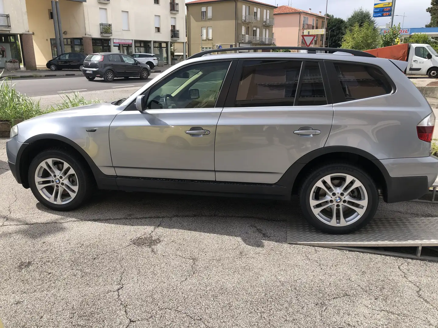 BMW X3 xdrive30d Futura auto Grigio - 1