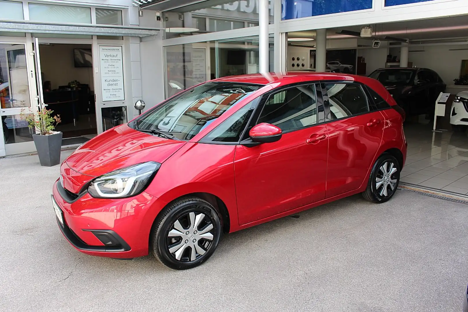 Honda Jazz 1,5 i-MMD Hybrid Elegance Aut. Rot - 1
