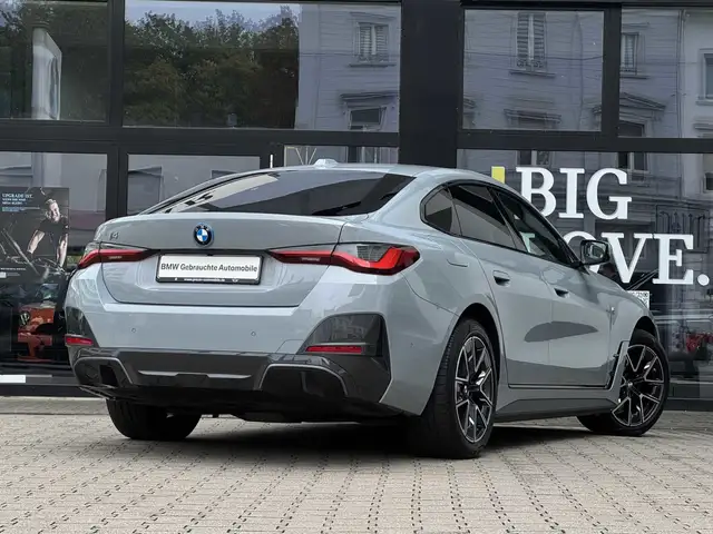 BMW I4 view 2