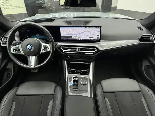 BMW I4 view 3