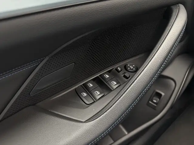BMW I4 view 16