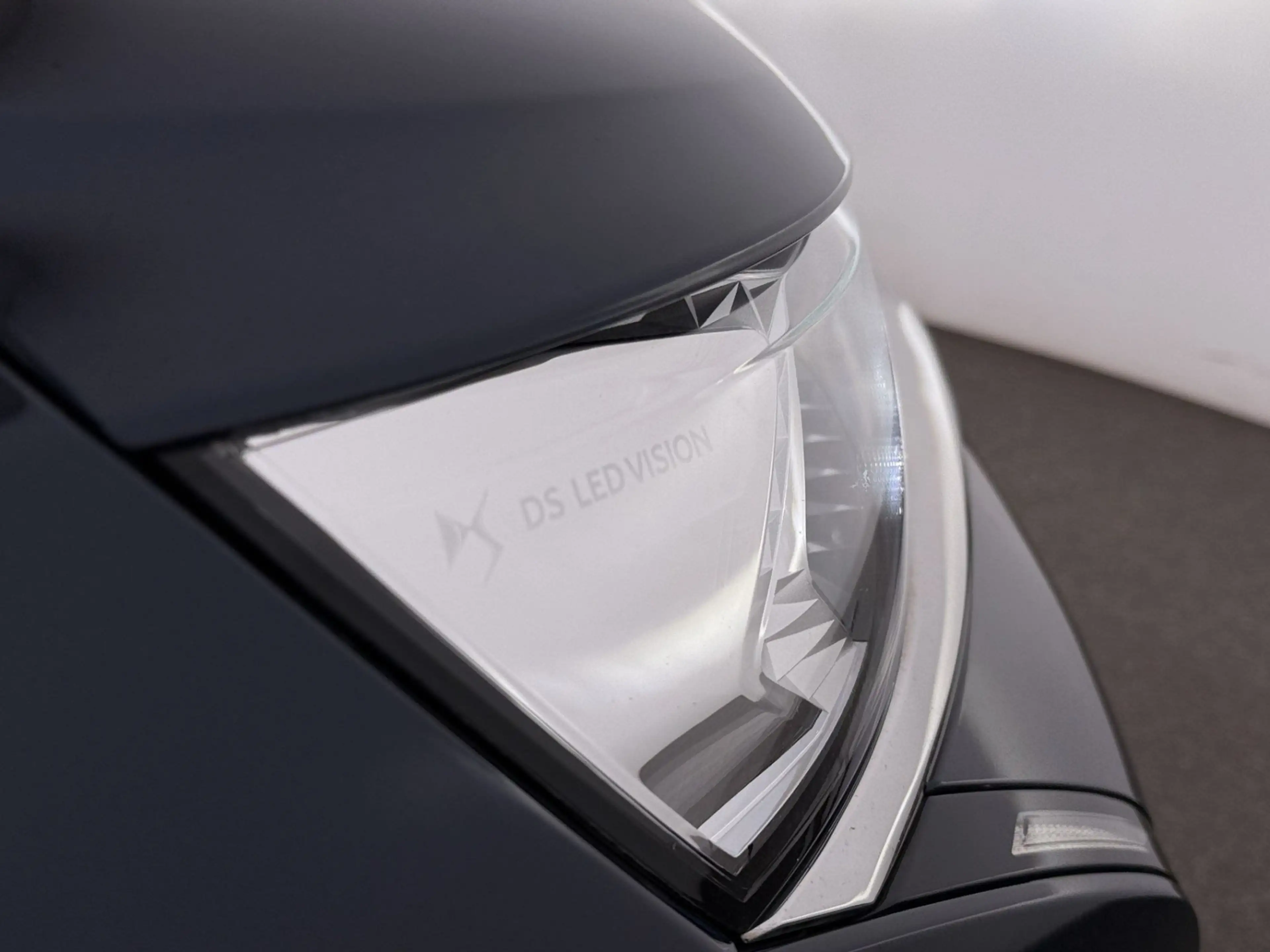 DS Automobiles DS 9 225 E-Tense Performance Line Aut LED SKY AHK — photo 13