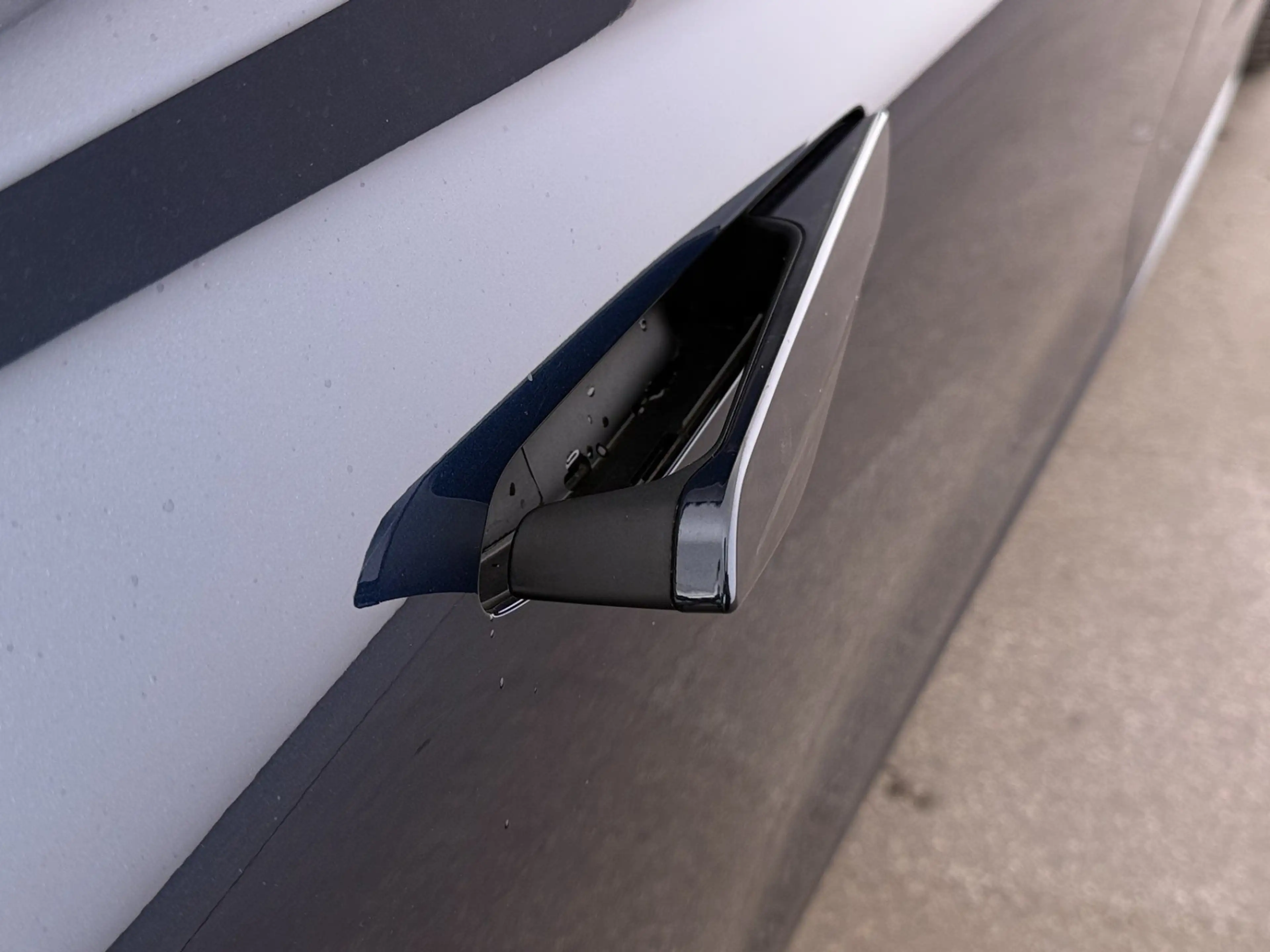 DS Automobiles DS 9 225 E-Tense Performance Line Aut LED SKY AHK — photo 14