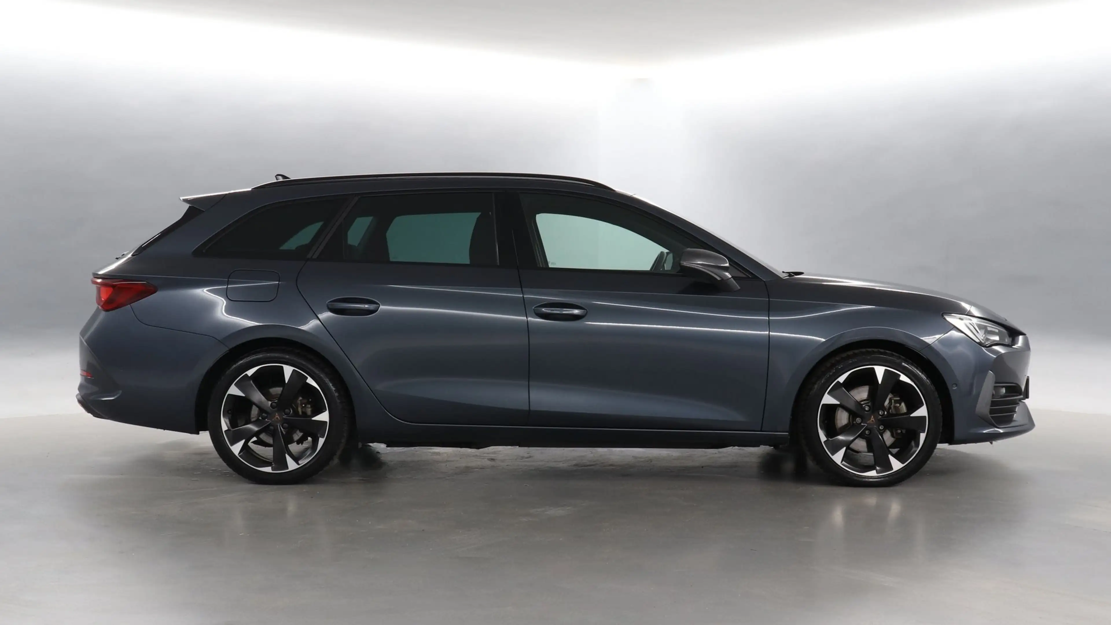 CUPRA Leon Sportstourer 1.4 e-Hybrid 204pk PHEV Adrenaline / — photo 12