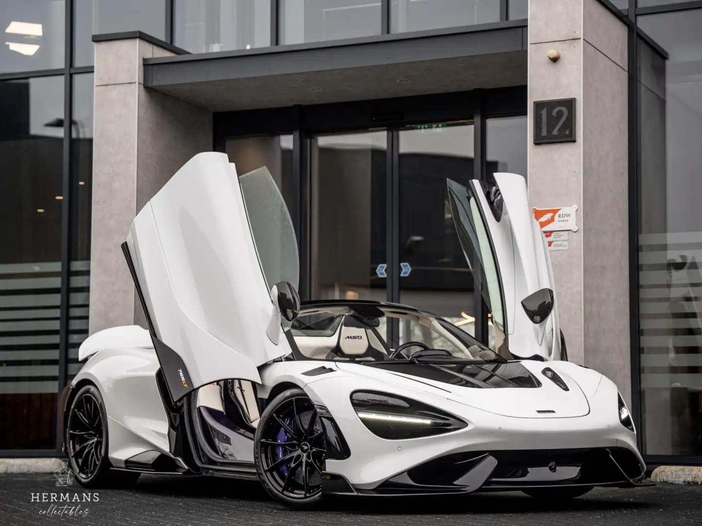 McLaren 765LT Spider 4.0 V8 / MSO / Klibansky Artwork / Purple Carbon / Weiß - 1