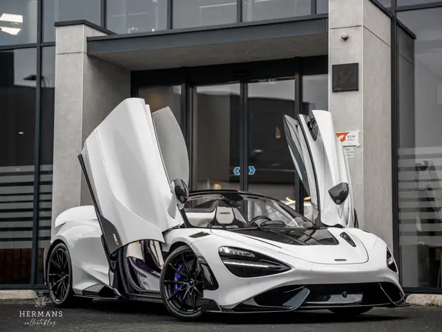 McLaren 765LT Spider 4.0 V8 / MSO / Klibansky Artwork / Purple Carbon /