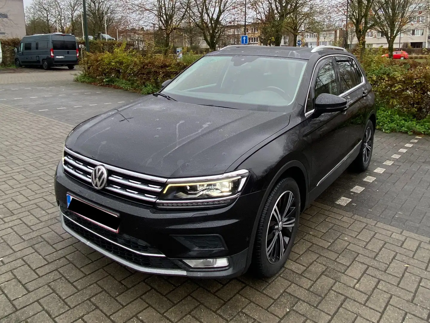 Volkswagen Tiguan Tiguan 2.0 TDi SCR Highline BMT DSG Noir - 1