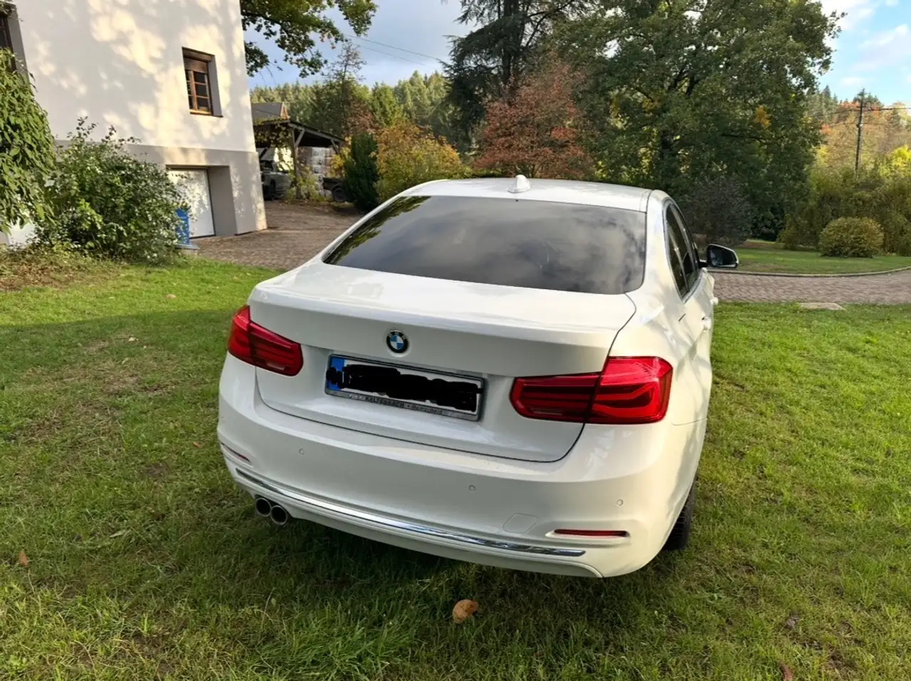 BMW 330