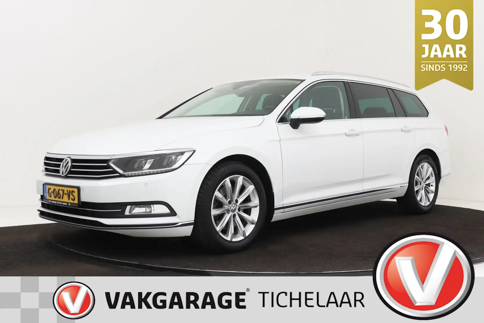 Volkswagen Passat Variant 1.5 TSI Highline | Digitaal Dashboard | Apple CarP Blanc - 1