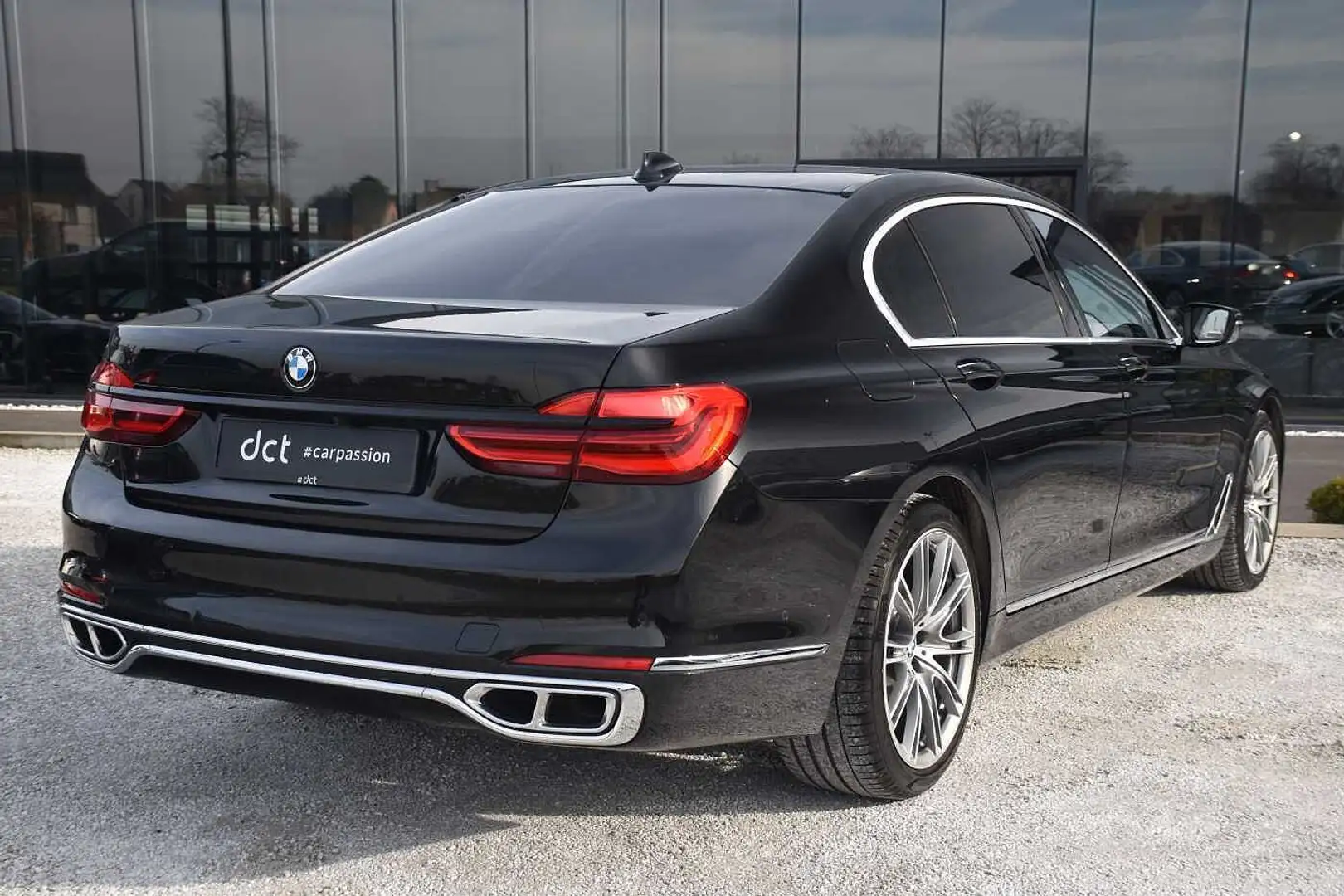BMW 760 Li 1st Onwer BowerWilkins HeadUpLaser RearEntertai Zwart - 2