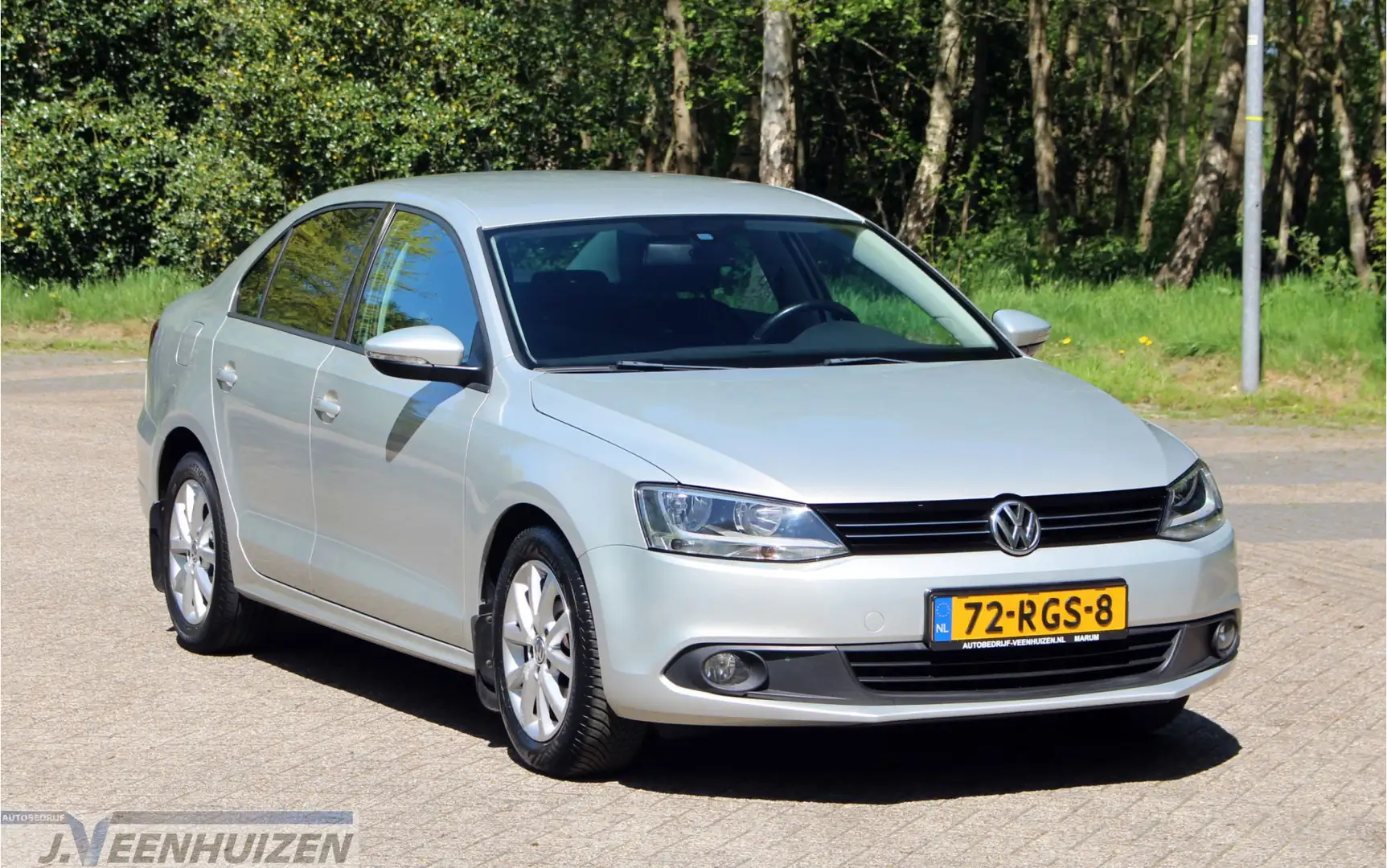 Volkswagen Jetta 1.2 TSI Comfortline | 2011 | Cruise | Clima | Grau - 1