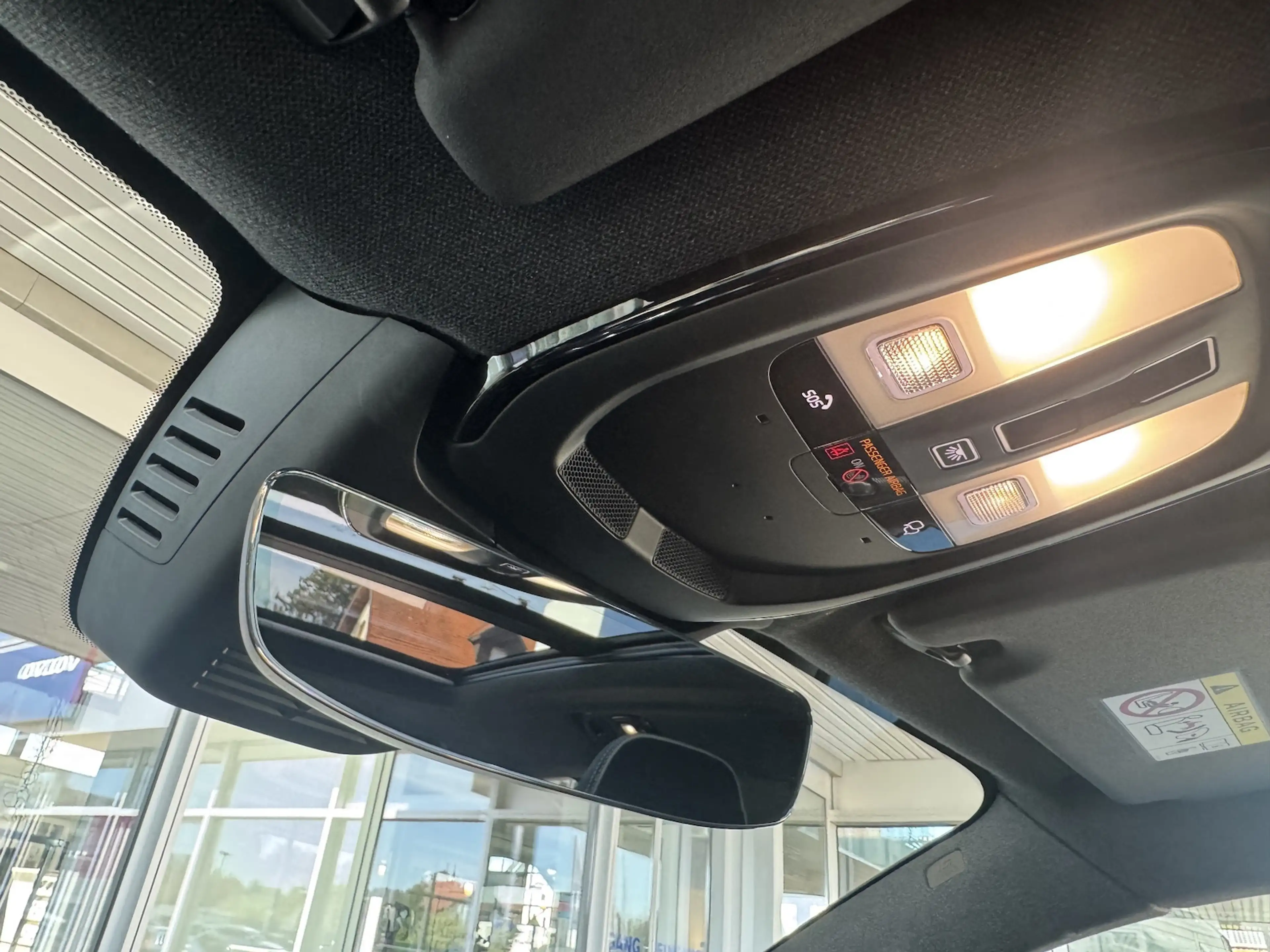 Volvo EX40 2WD*Plus Dark*Ex.Range*NP 67.240*82kWh*AHK — photo 13