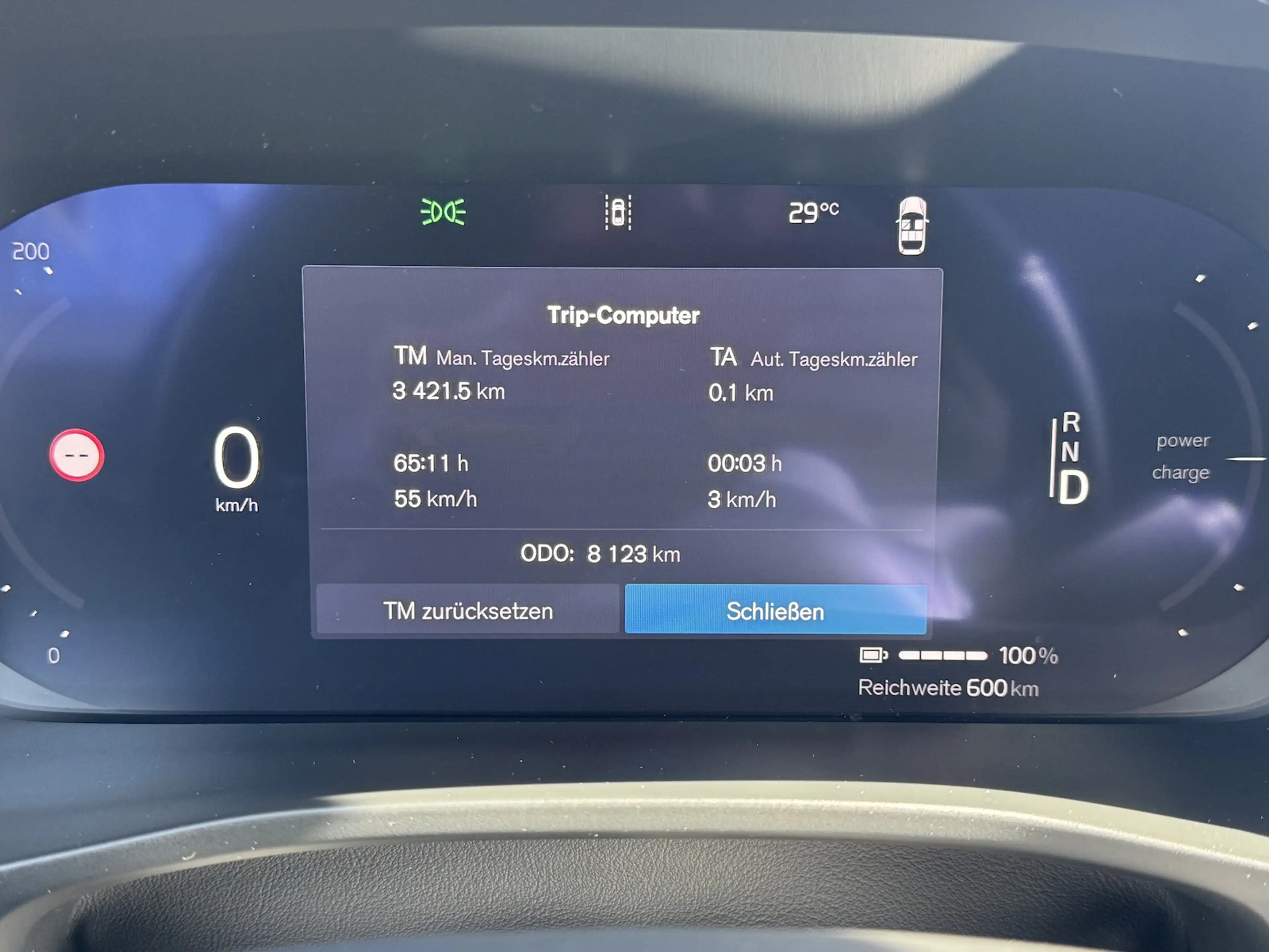 Volvo EX40 2WD*Plus Dark*Ex.Range*NP 67.240*82kWh*AHK — photo 11