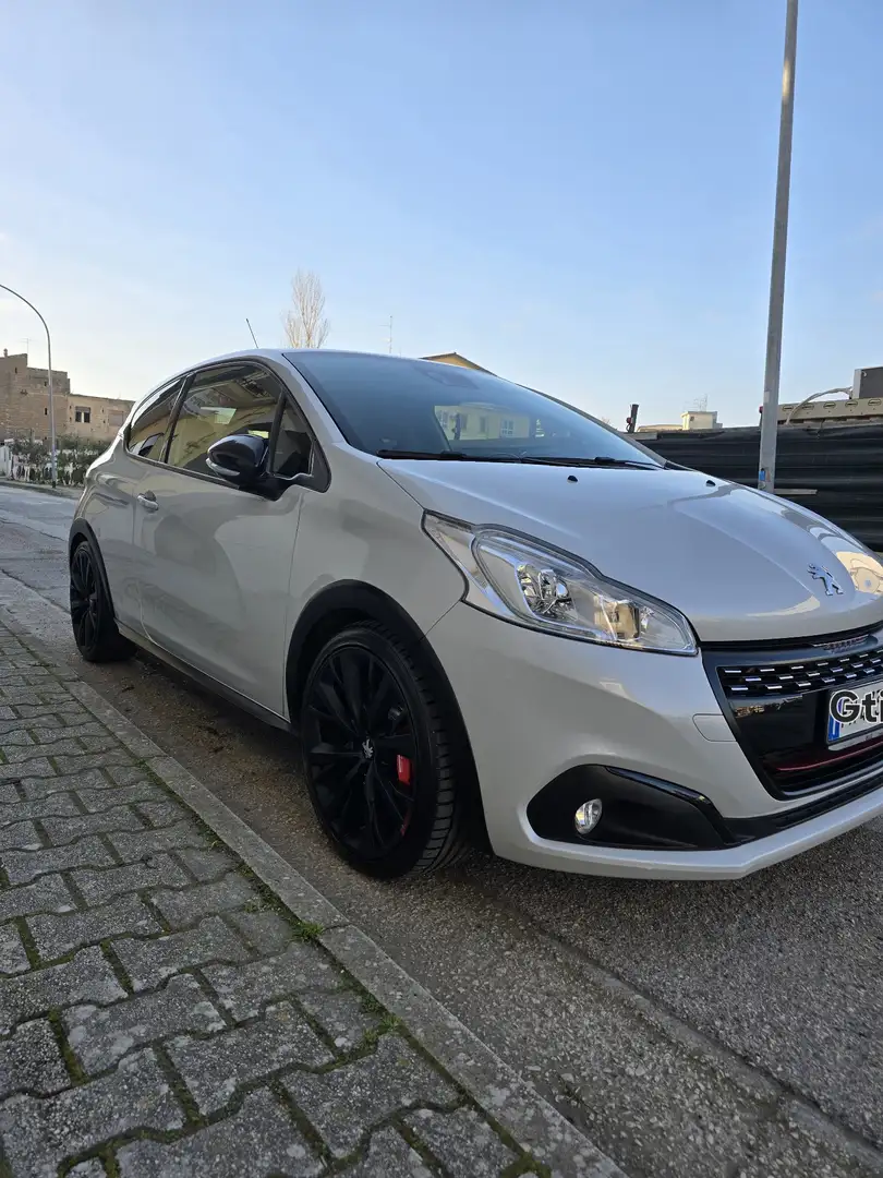 Peugeot 208 3p 1.6 thp Gti by Sport s&s 208cv - 1