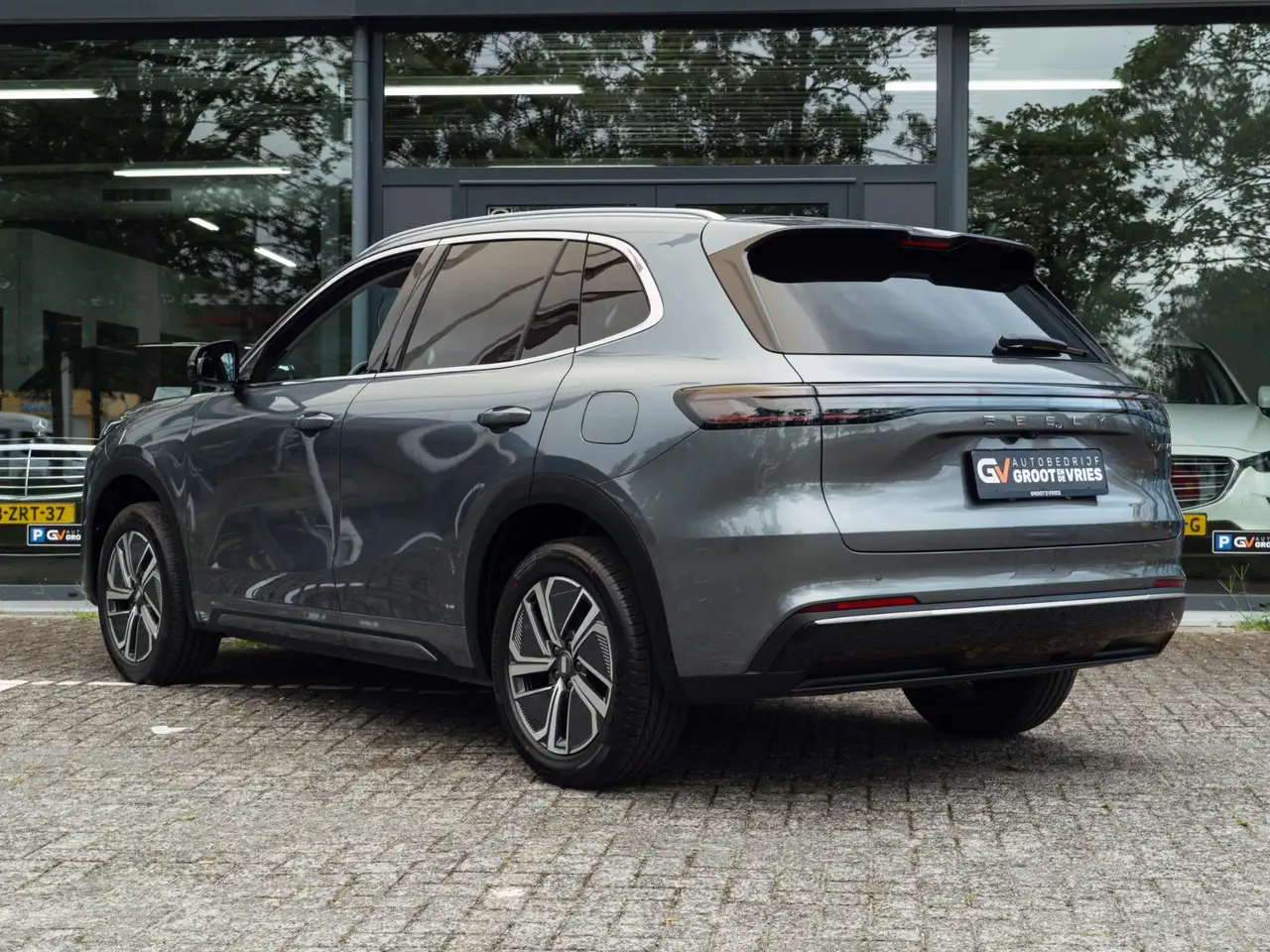 Geely Starray EM-i 2026 — фото 9