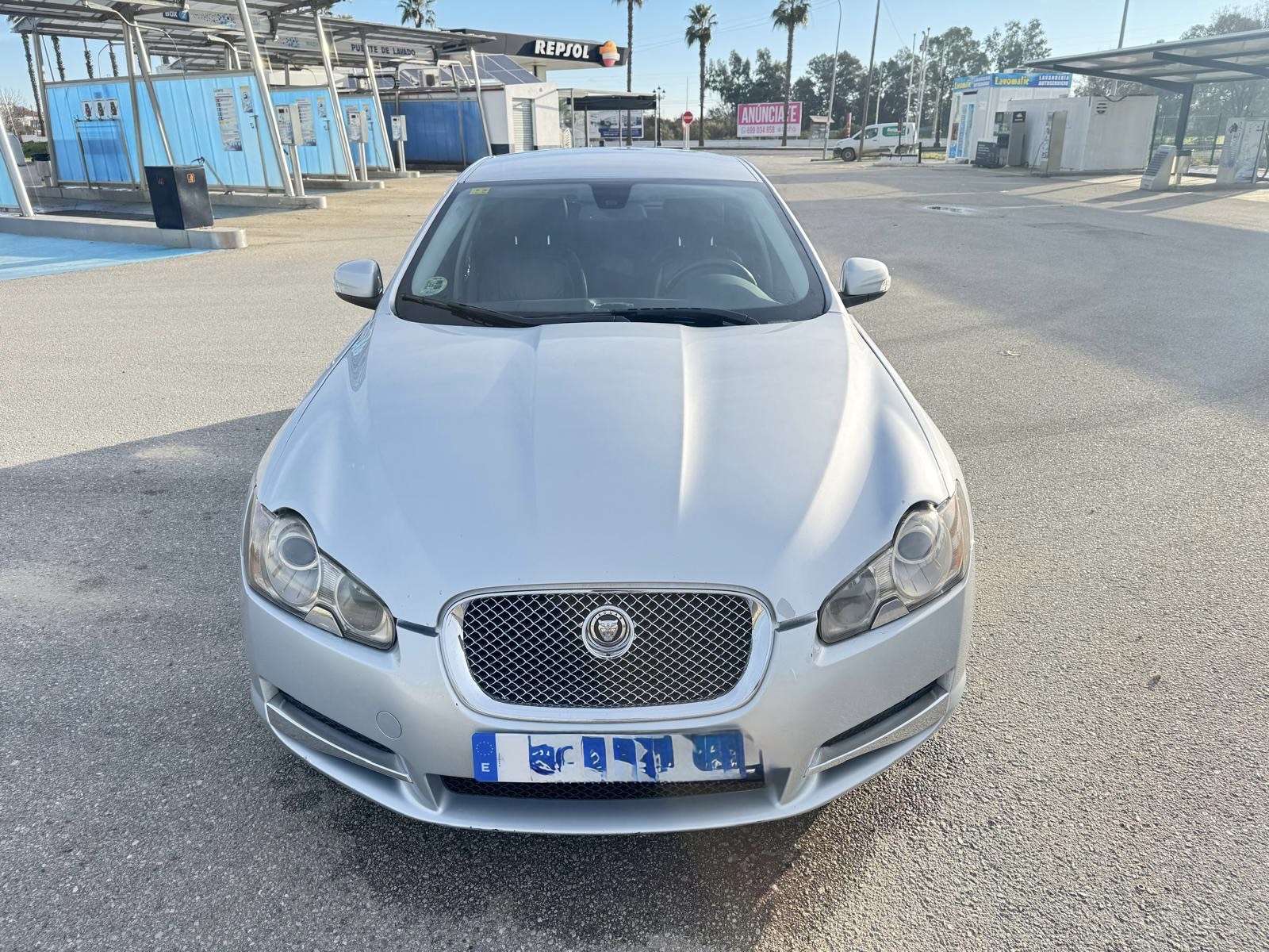 Jaguar XF 2.7D V6 Premium Luxury Aut. - foto 1