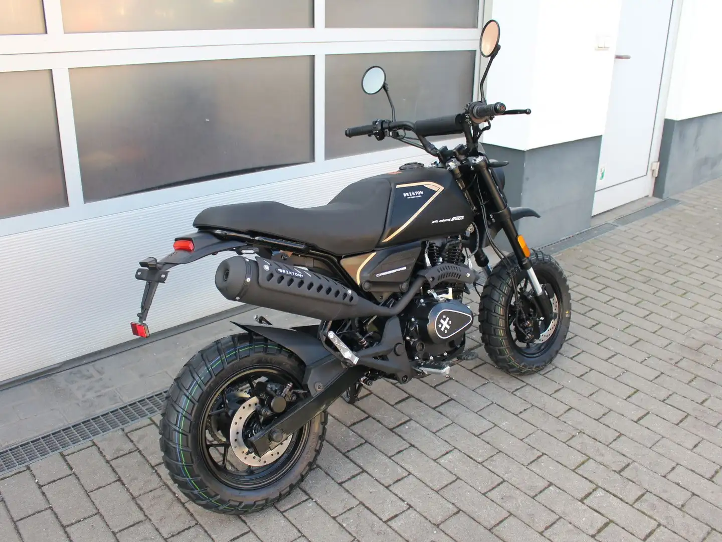 Brixton Crossfire 125 XS verschiedene Farben Schwarz - 2
