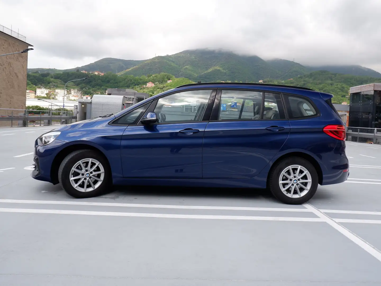 BMW 216 216d Gran Tourer Advantage 7 Posti Azul - 2