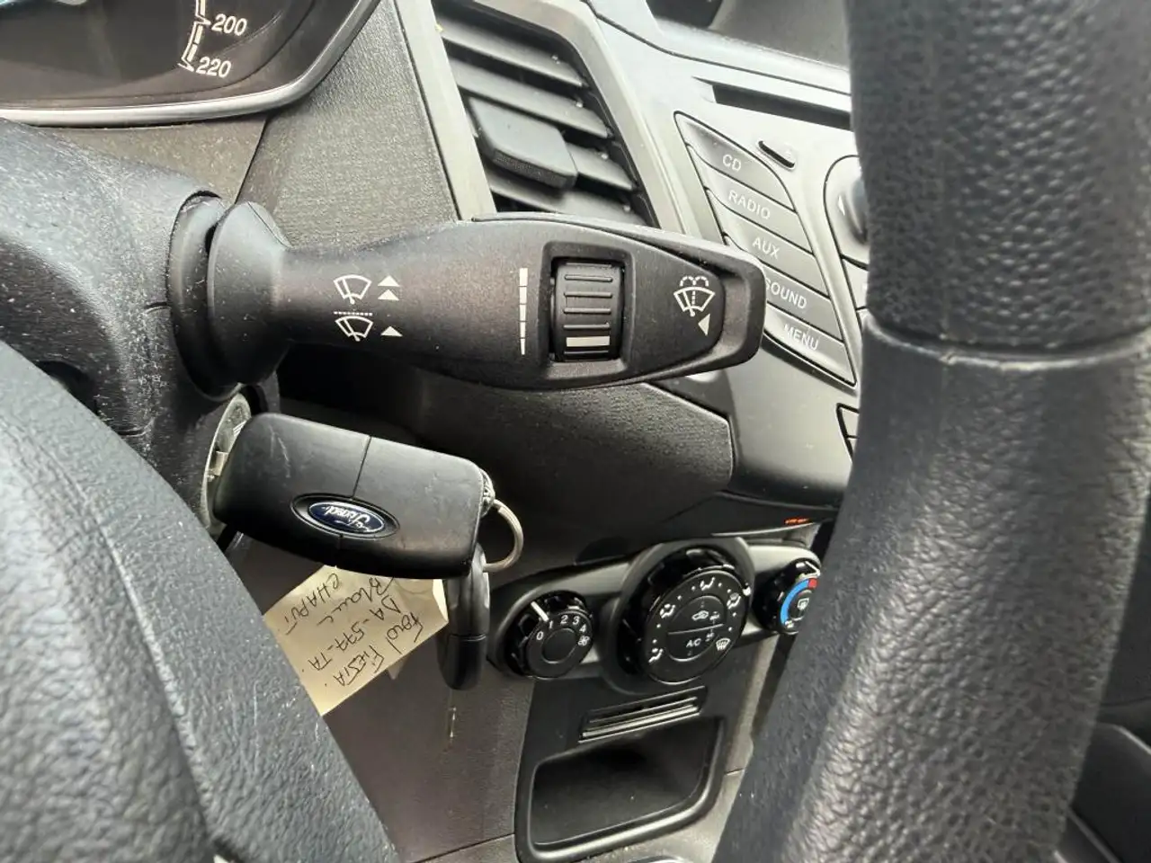 Ford Fiesta 5 portes — photo 46