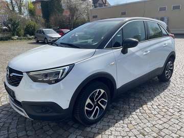 Innovation Aut* Navi+ Kamera* Head- UP* LED