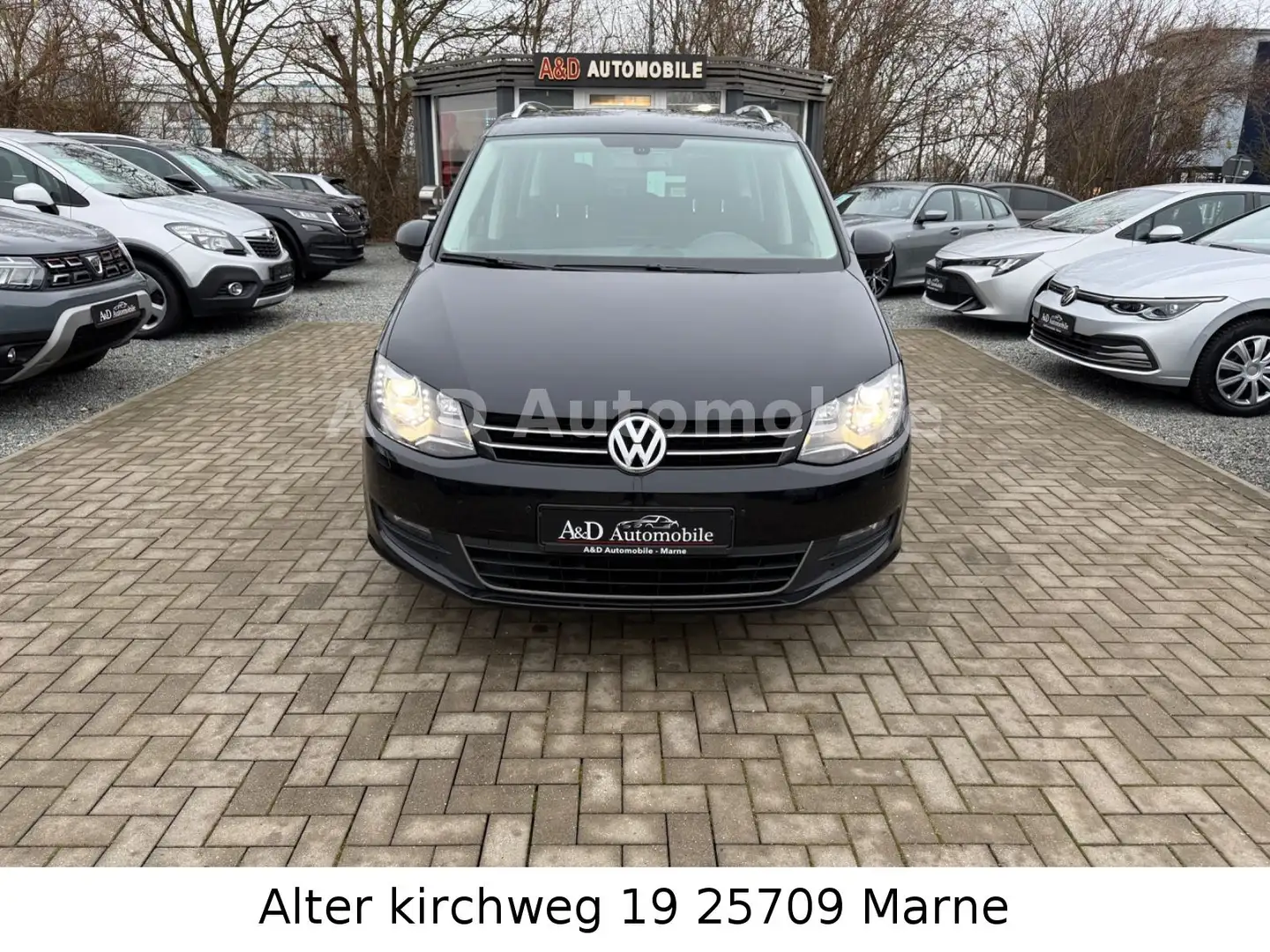Volkswagen Sharan Cup Nav.Kam.SHZ.7Sitz.Temp.BT.AUX.1Hand Schwarz - 2