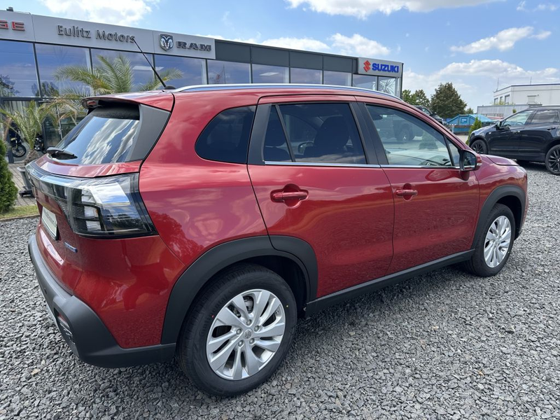 Suzuki S-Cross 1.4 Boosterjet Hybrid AT Comfort — photo 6