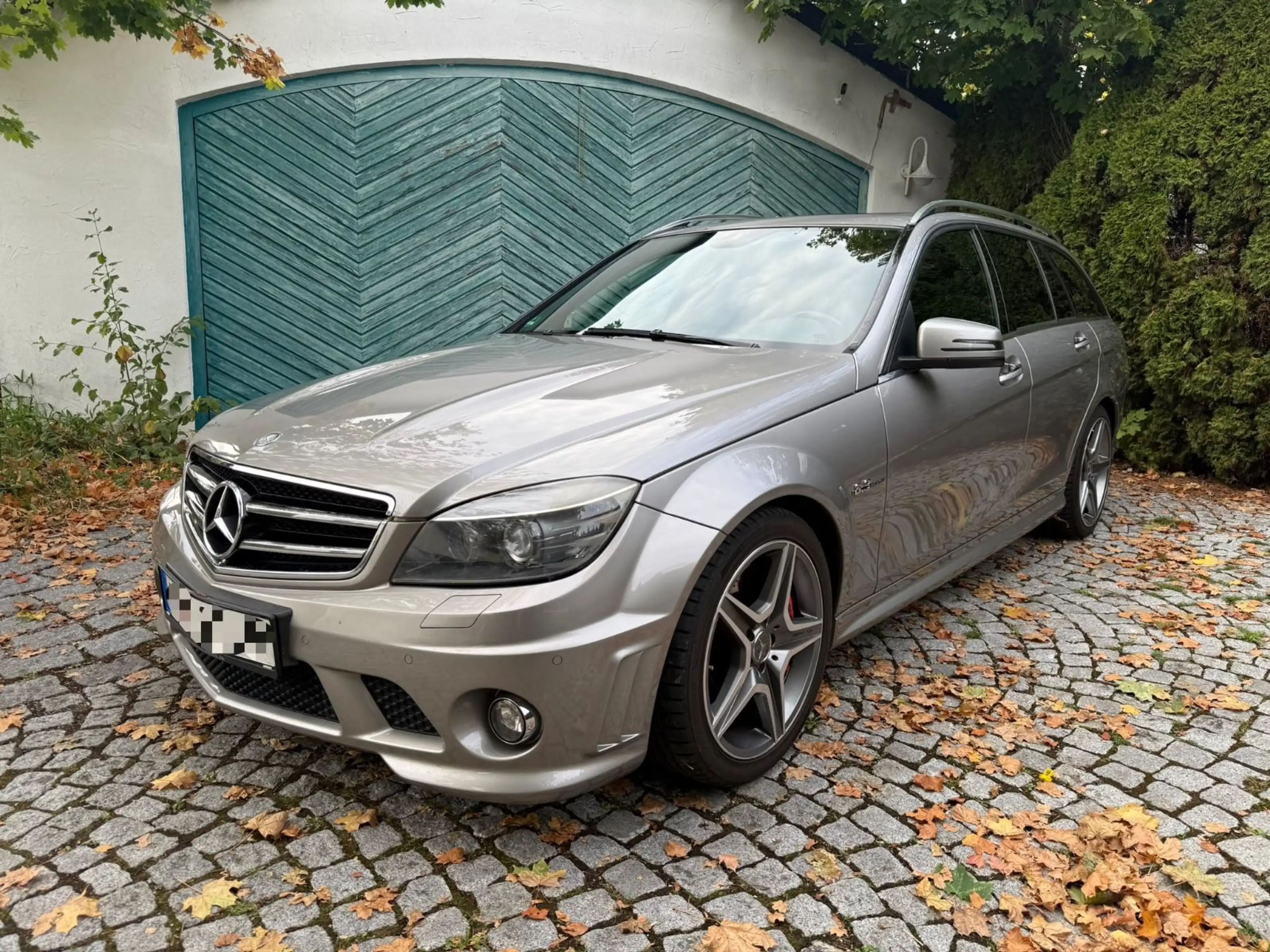 Mercedes-Benz C 63 AMG T-Modell*Keyless*Schiebedach*